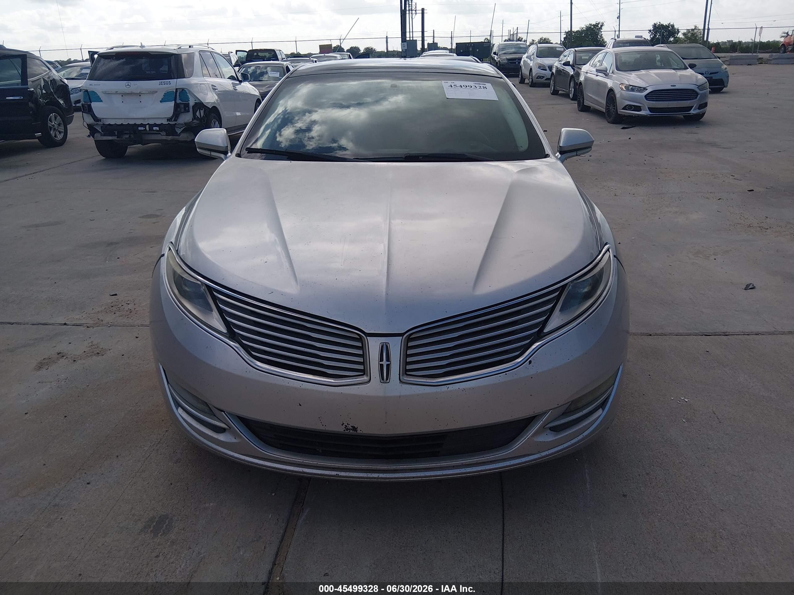 2013 Lincoln Mkz   Серебряный vin: 3LN6L2JK7DR812264