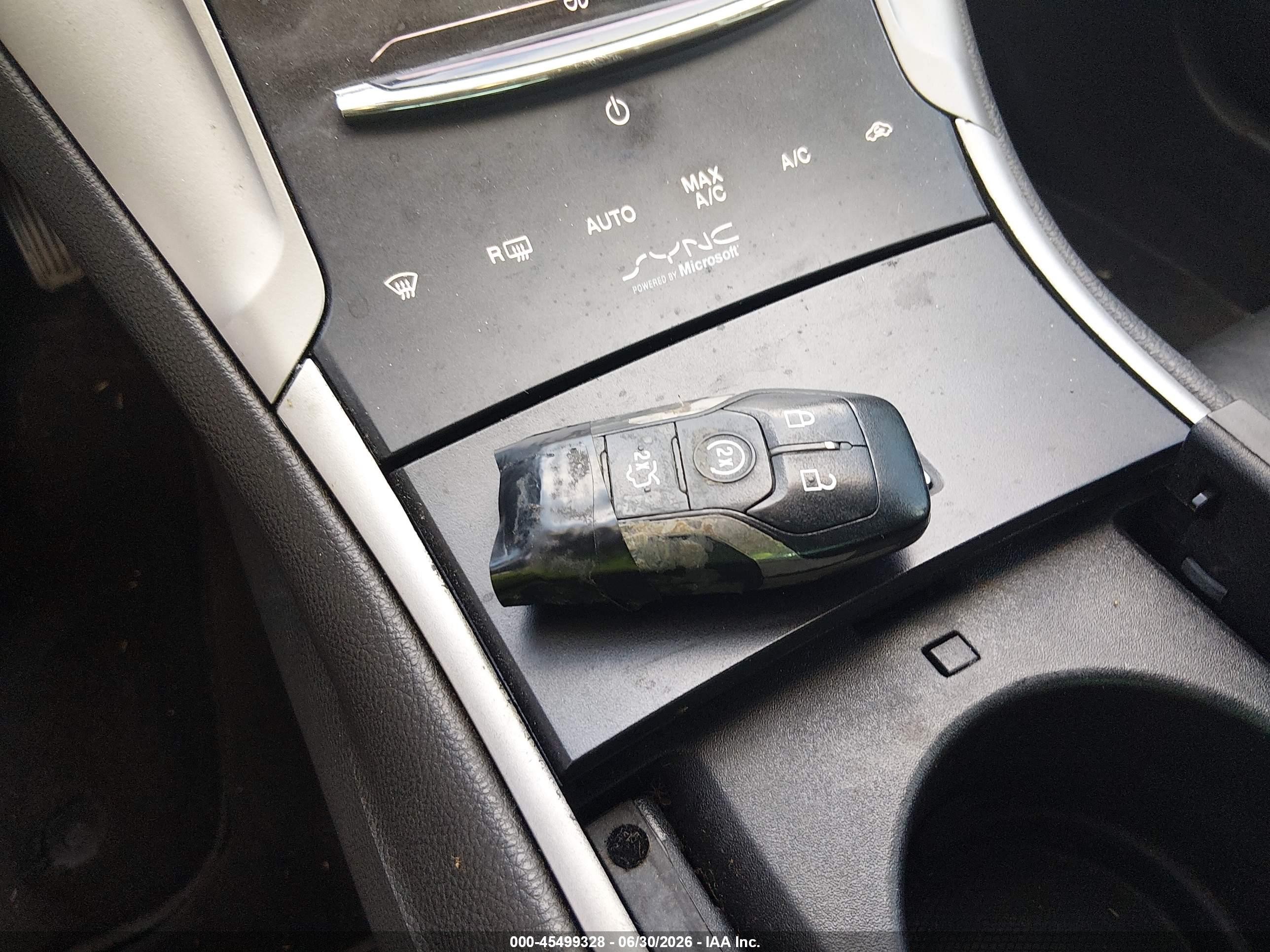 2013 Lincoln Mkz   Серебряный vin: 3LN6L2JK7DR812264