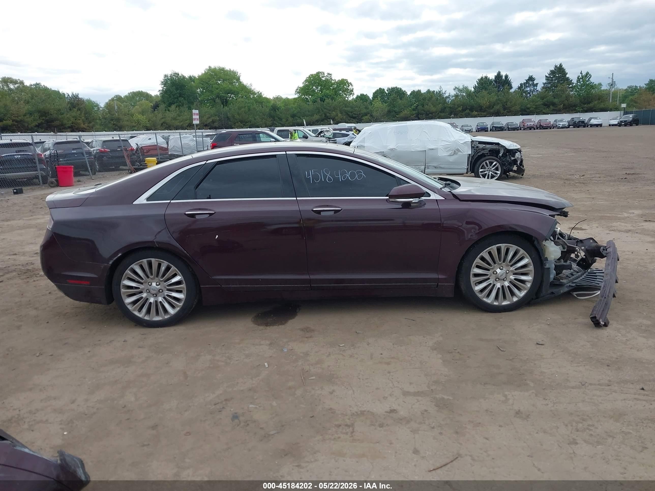 2013 Lincoln Mkz   Maroon vin: 3LN6L2JK8DR822768