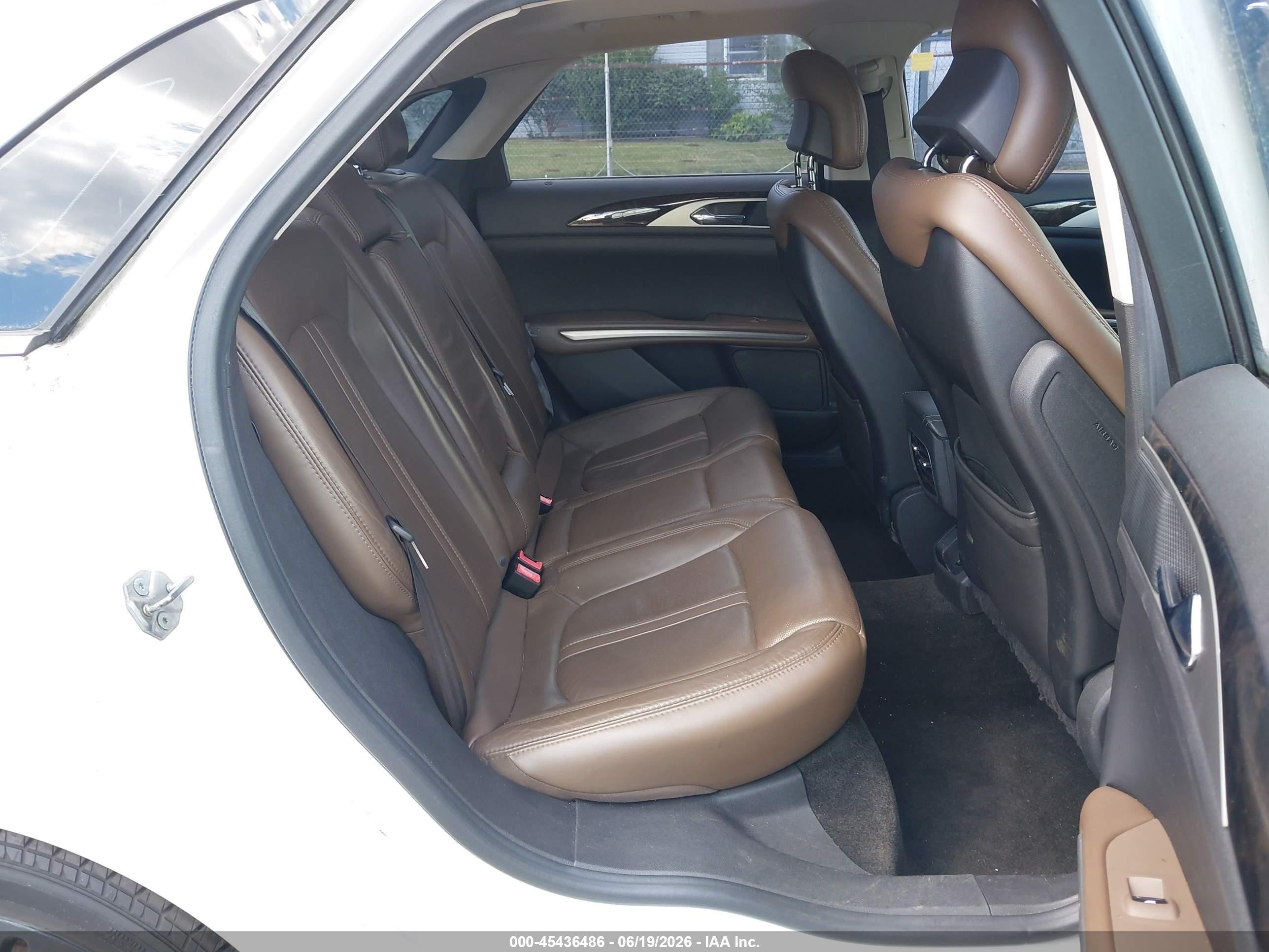 2013 Lincoln Mkz   White vin: 3LN6L2JK9DR821029