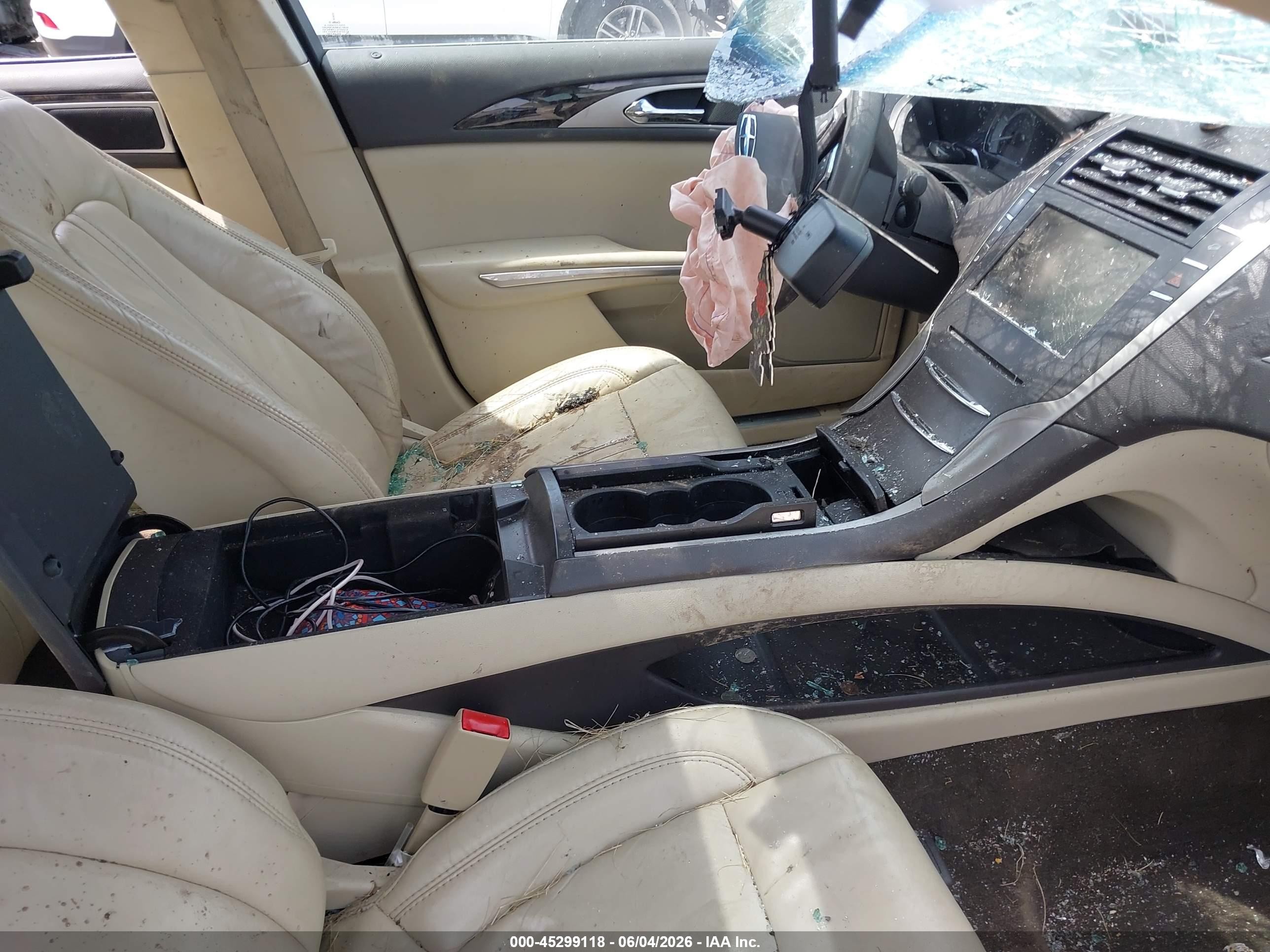 2014 Lincoln Mkz Hybrid   Beige vin: 3LN6L2LU0ER827656