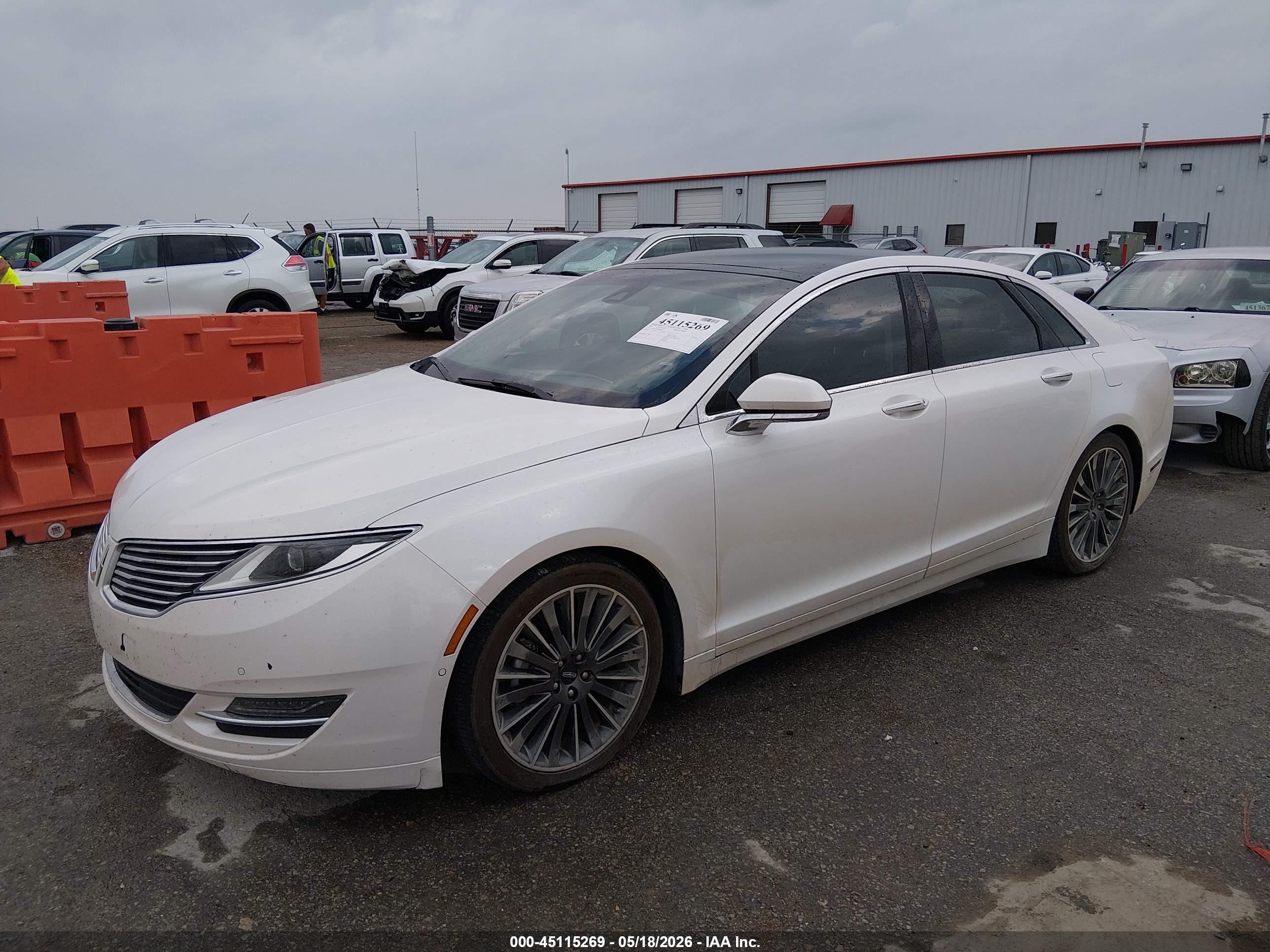 2015 Lincoln Mkz Hybrid   White vin: 3LN6L2LU0FR606642