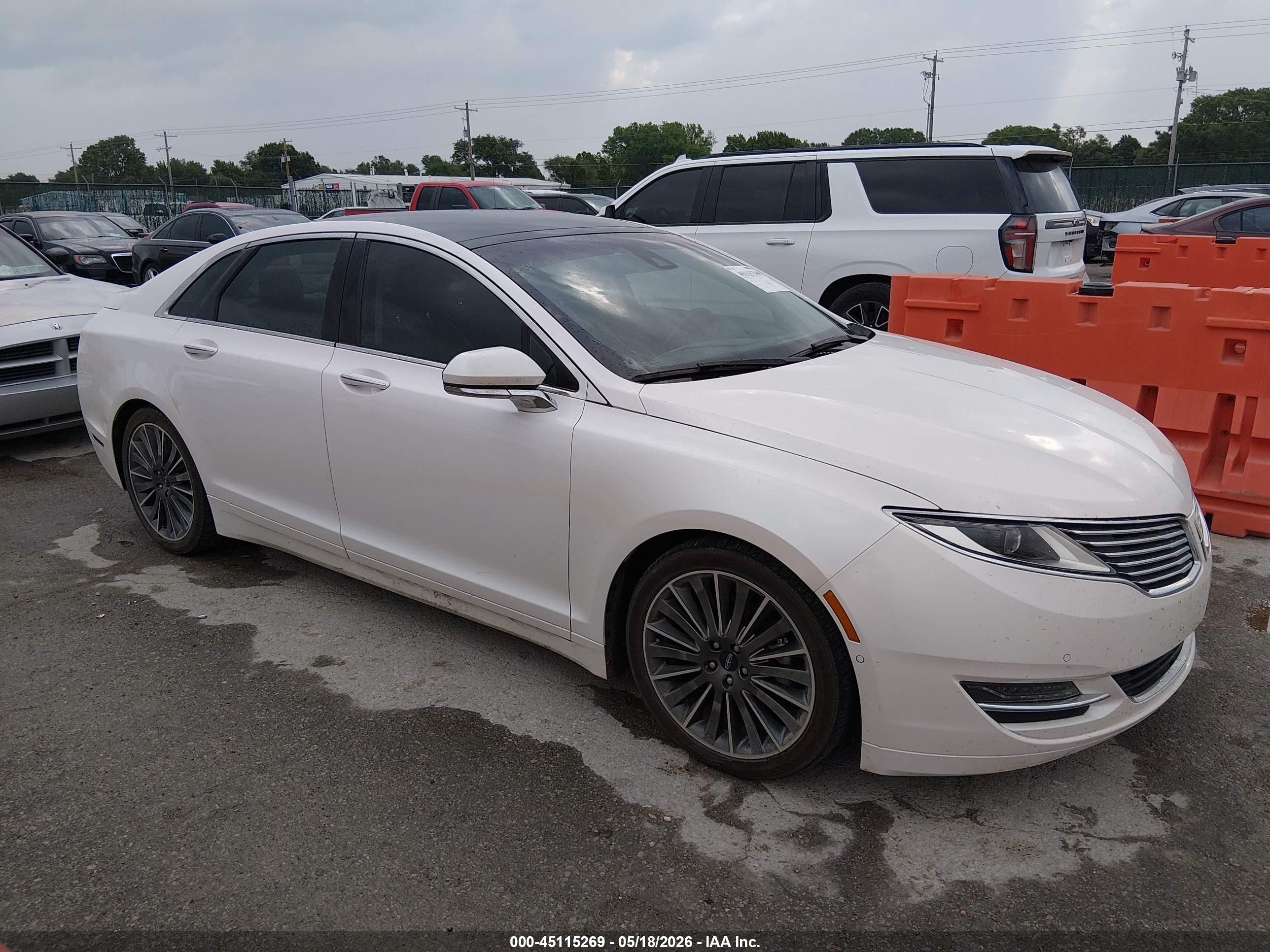 2015 Lincoln Mkz Hybrid   White vin: 3LN6L2LU0FR606642