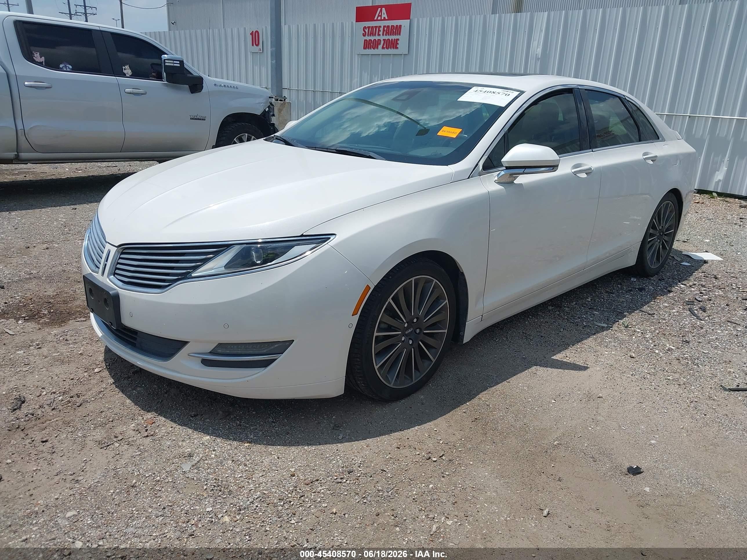 2013 Lincoln Mkz Hybrid   White vin: 3LN6L2LU1DR828281