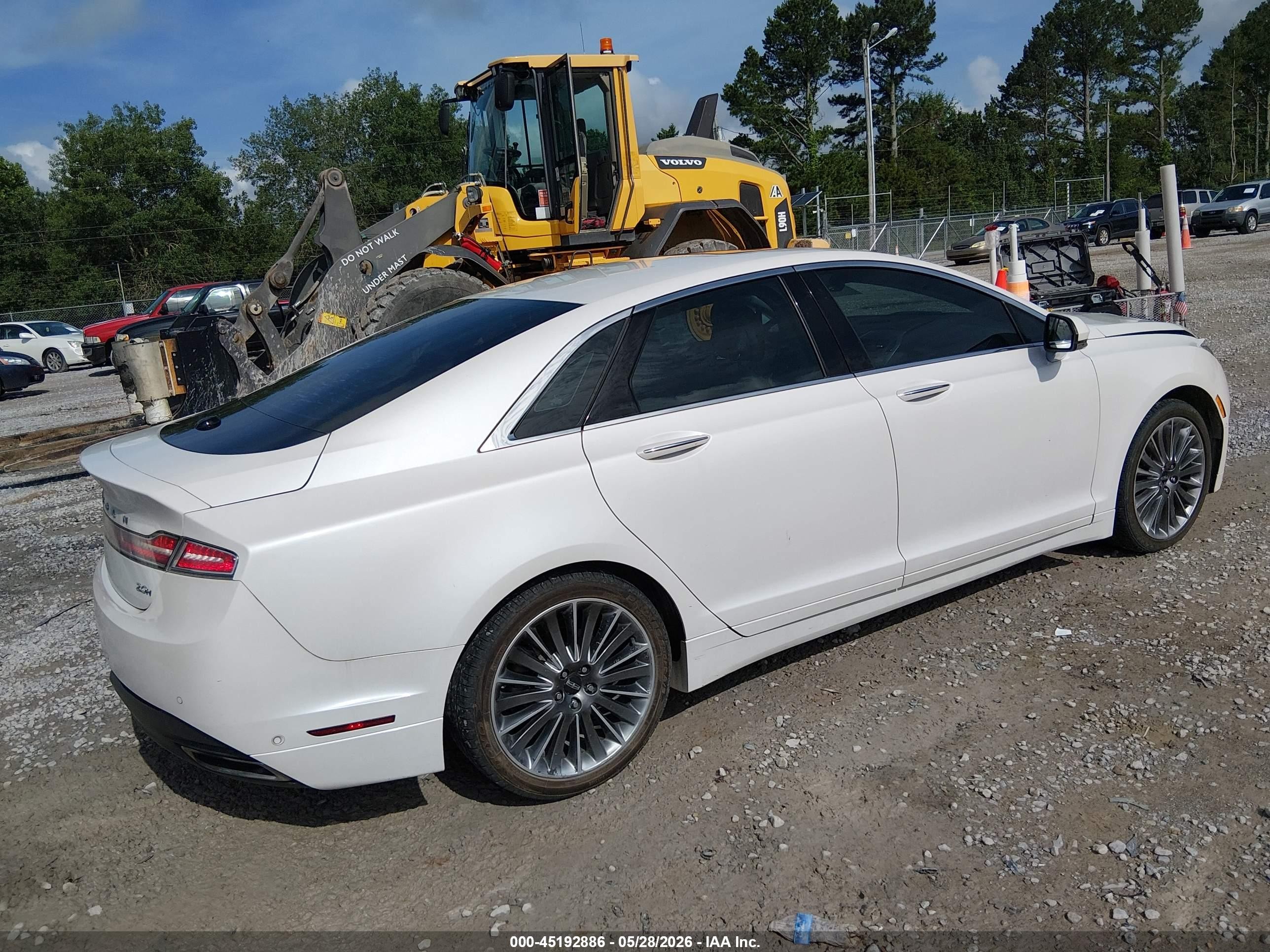 2014 Lincoln Mkz Hybrid   White vin: 3LN6L2LU1ER807917