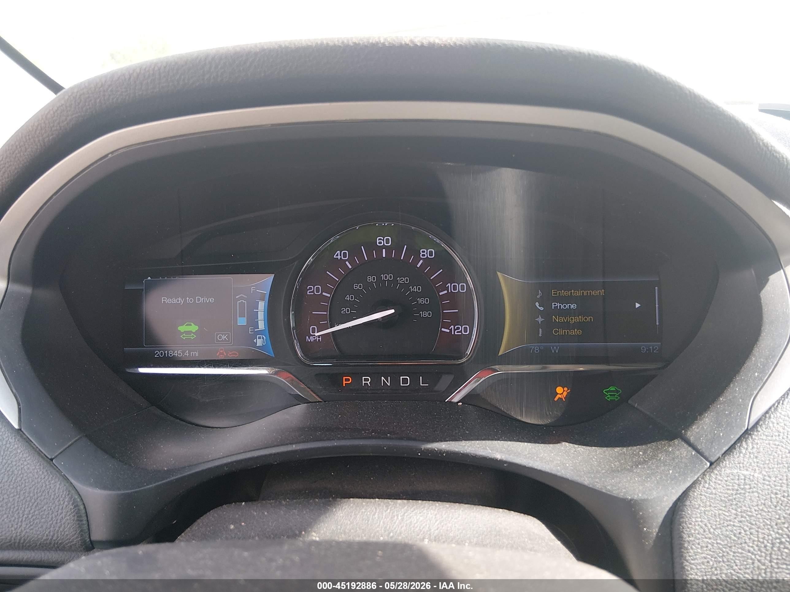 2014 Lincoln Mkz Hybrid   White vin: 3LN6L2LU1ER807917