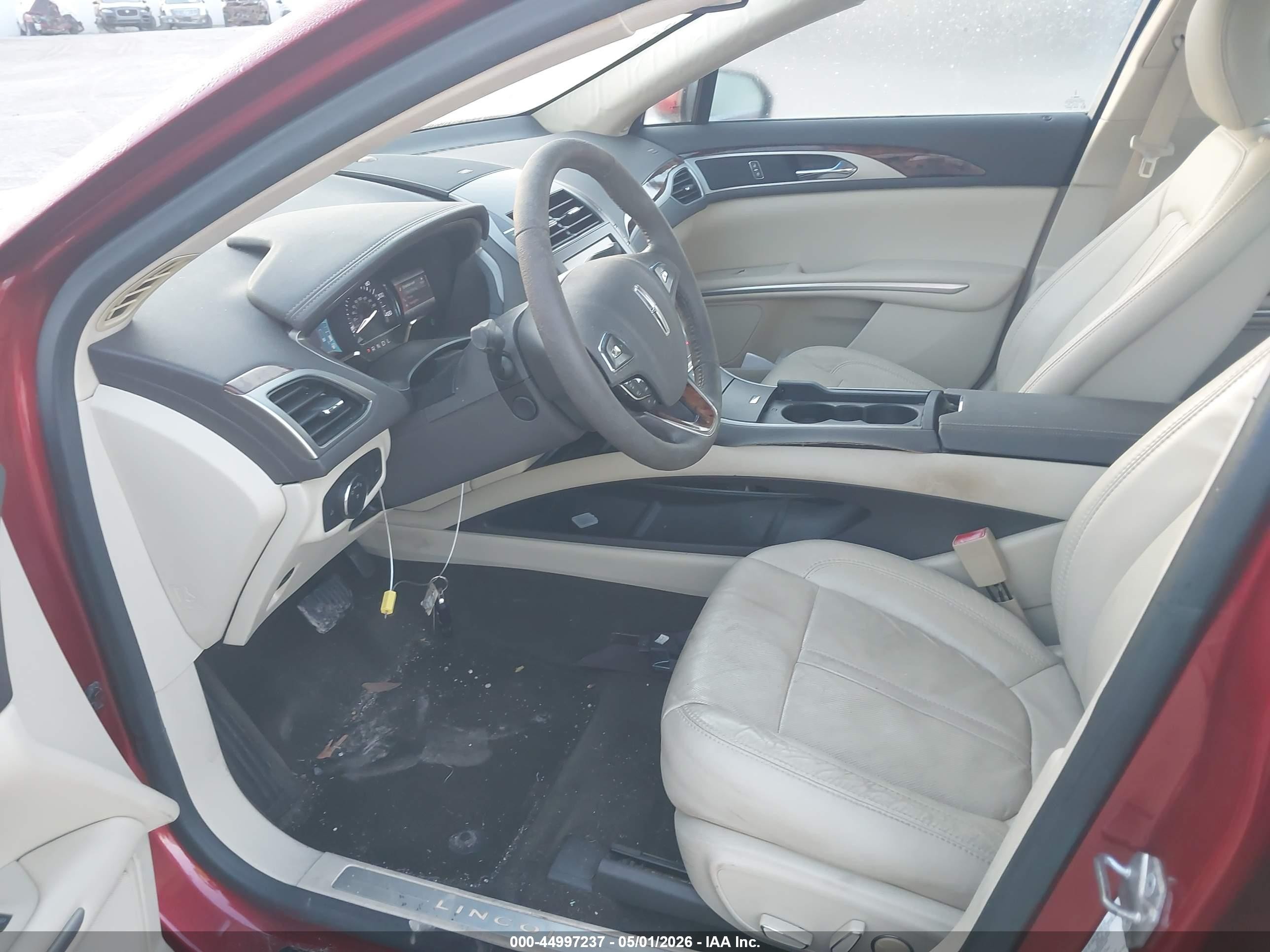 2014 Lincoln Mkz Hybrid   Red vin: 3LN6L2LU1ER815080