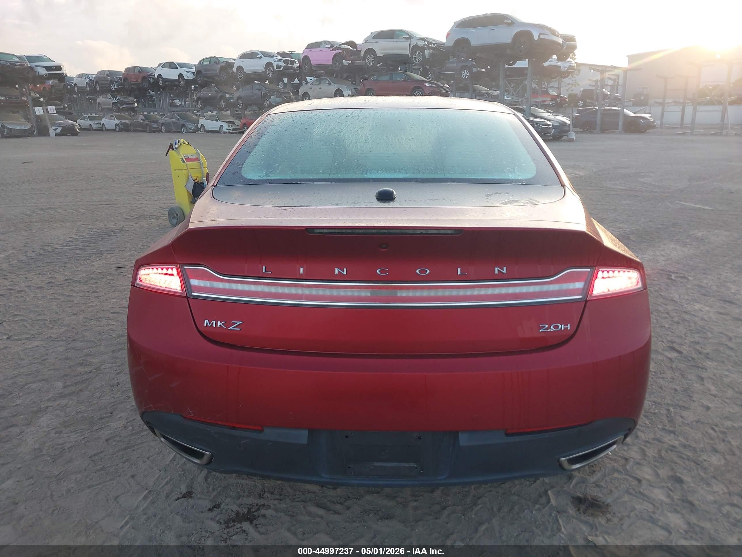 2014 Lincoln Mkz Hybrid   Red vin: 3LN6L2LU1ER815080