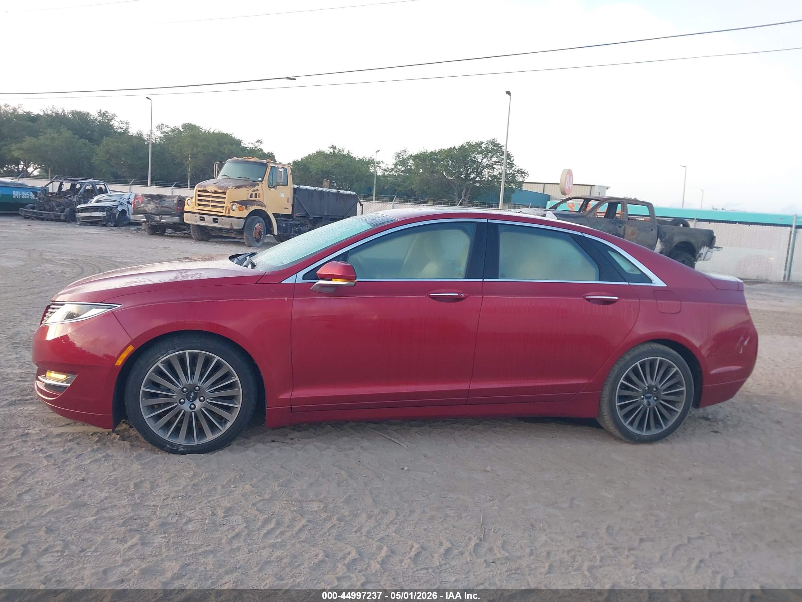 2014 Lincoln Mkz Hybrid   Red vin: 3LN6L2LU1ER815080