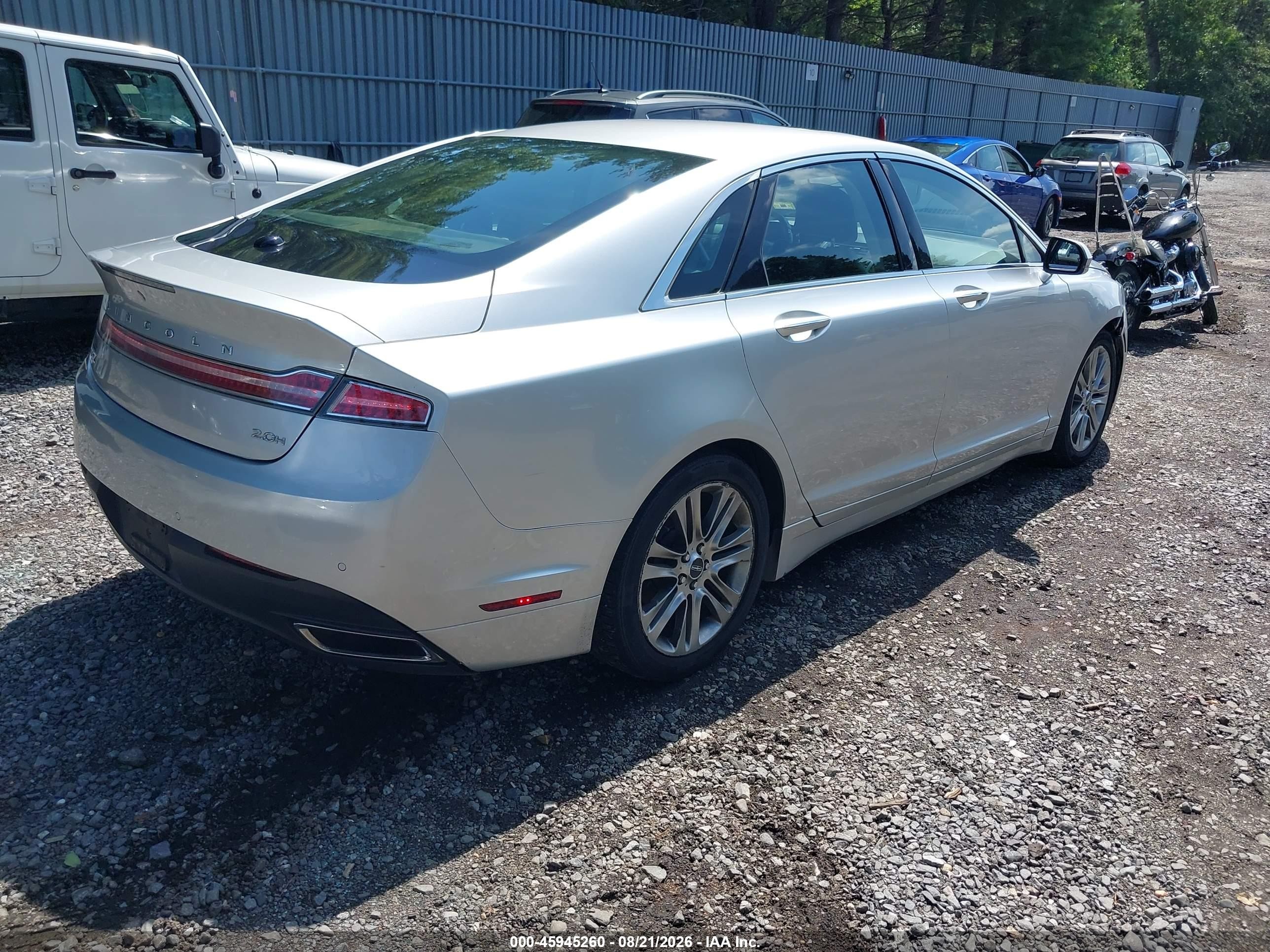 2013 Lincoln Mkz Hybrid Silver vin: 3LN6L2LU2DR804748