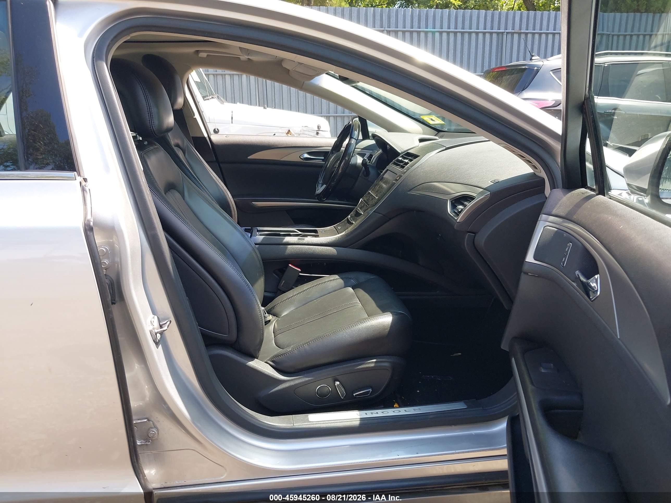 2013 Lincoln Mkz Hybrid Silver vin: 3LN6L2LU2DR804748