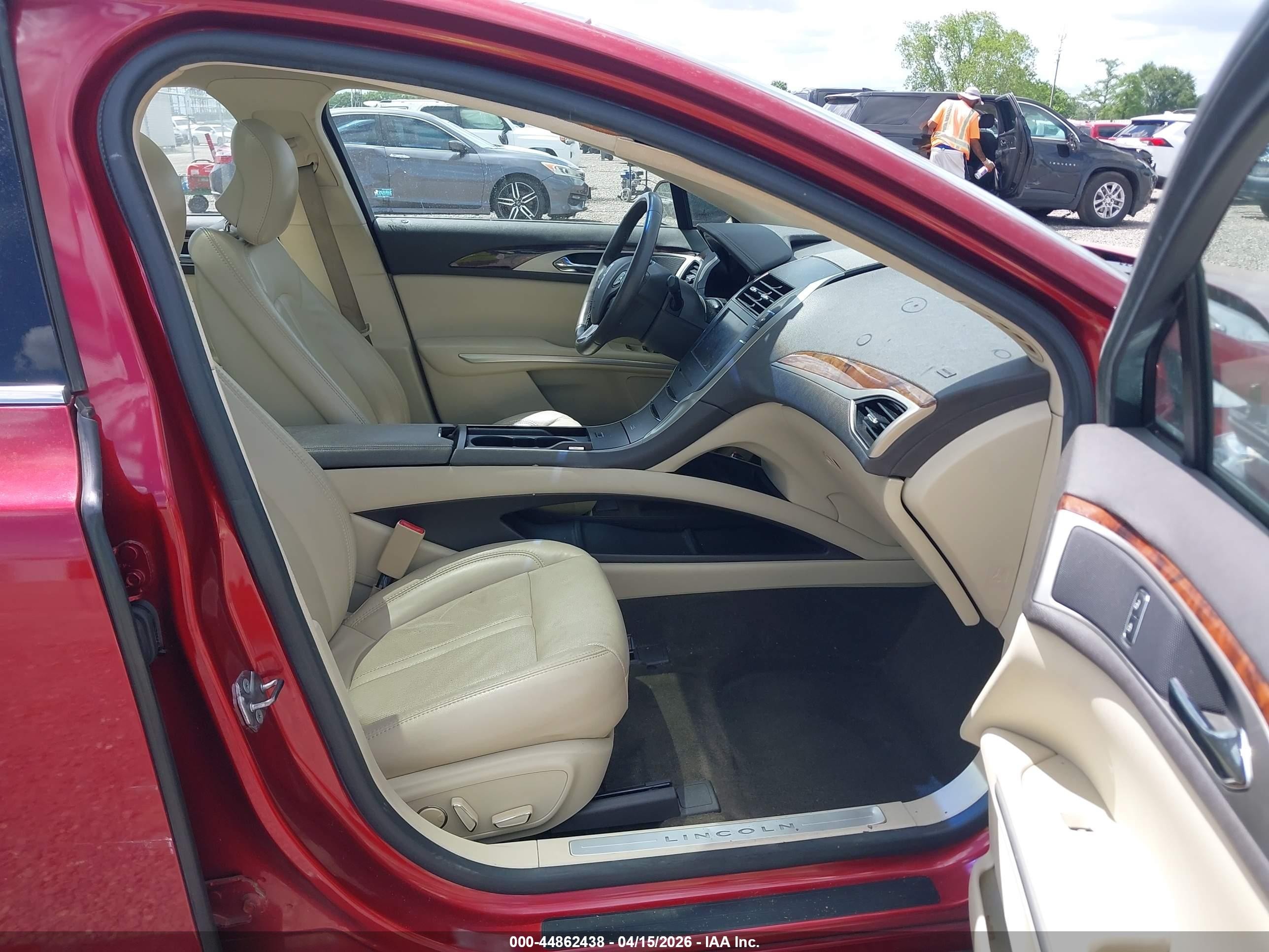 2013 Lincoln Mkz Hybrid   Red vin: 3LN6L2LU2DR816155