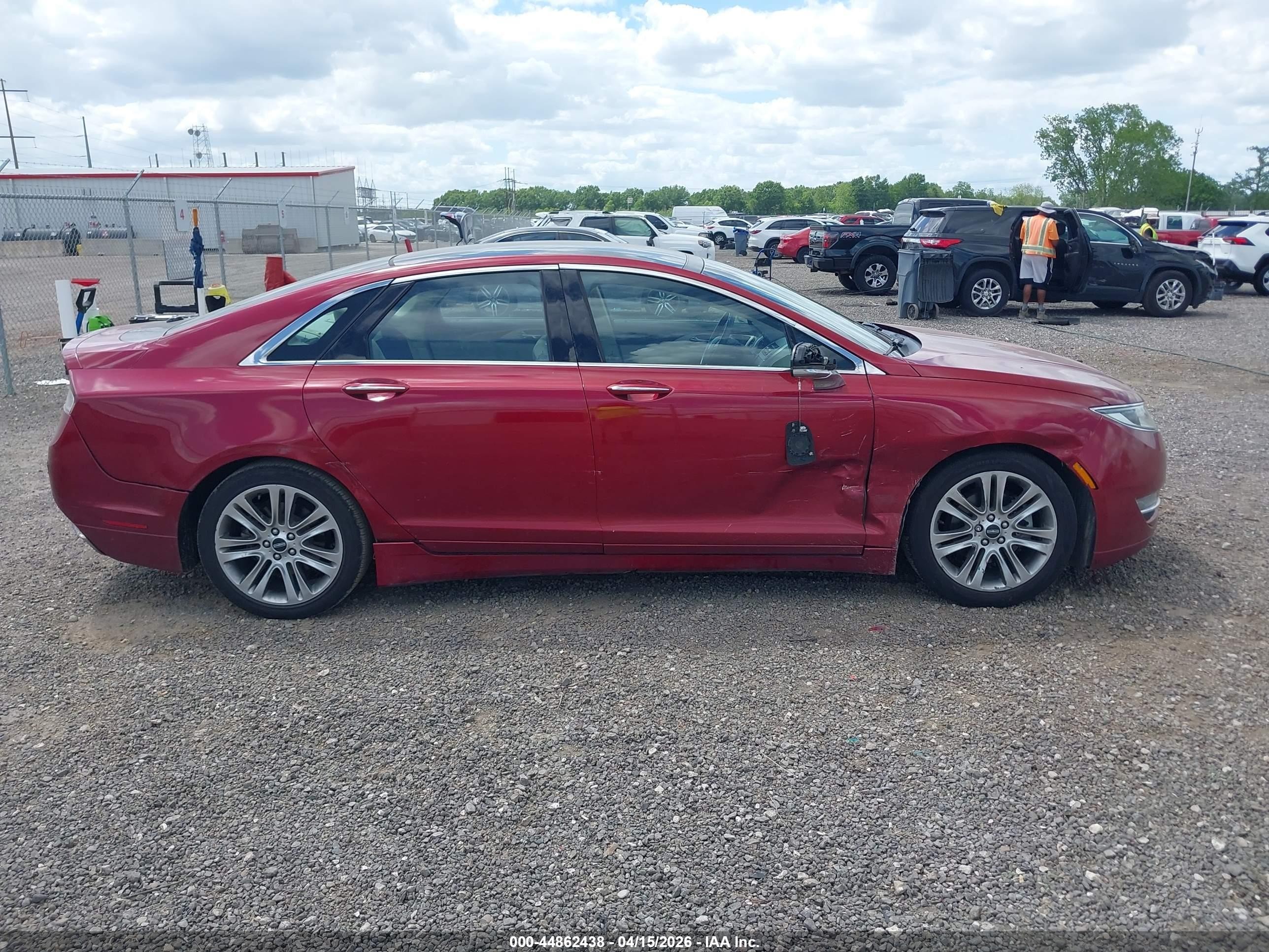 2013 Lincoln Mkz Hybrid   Red vin: 3LN6L2LU2DR816155
