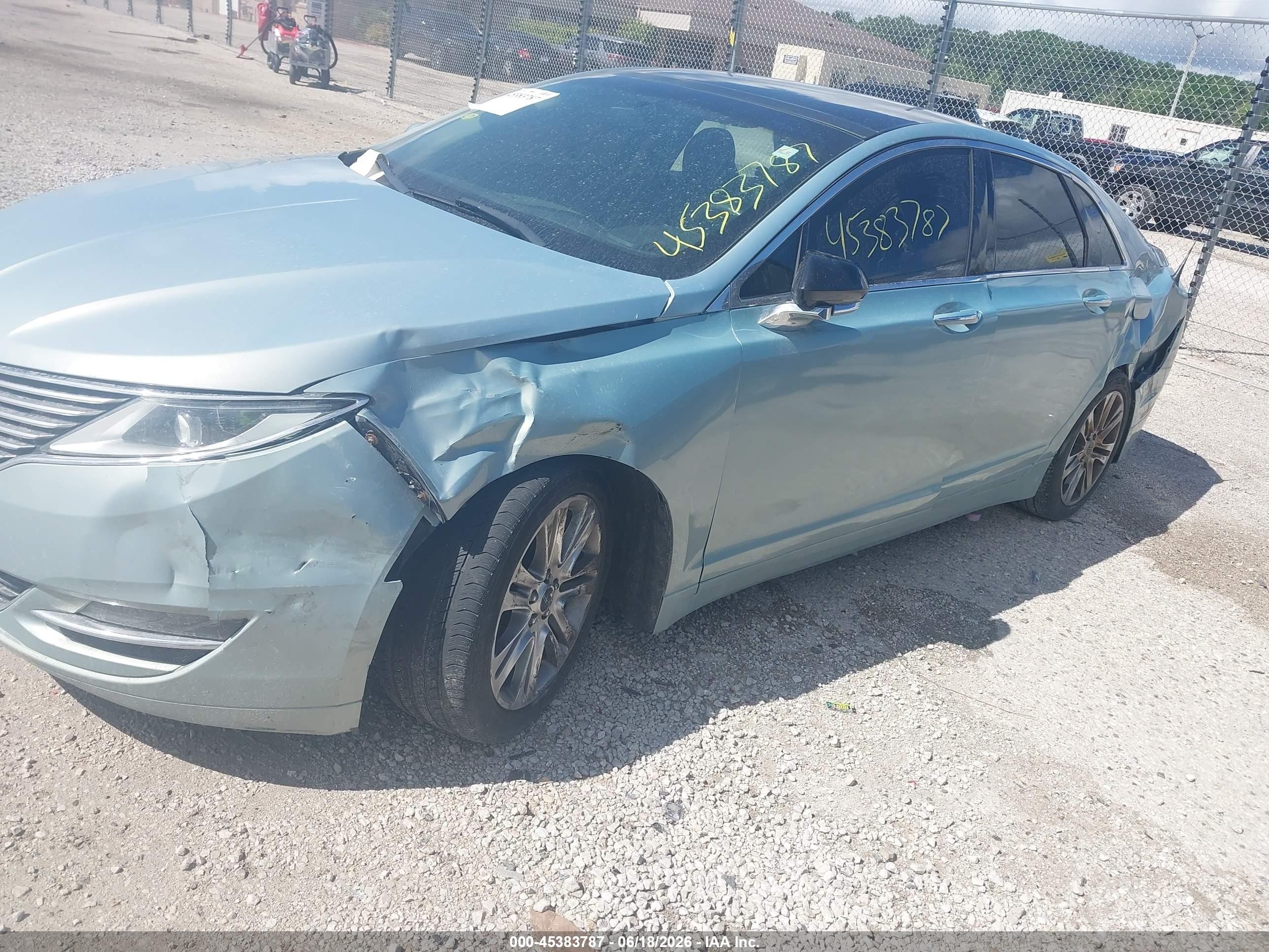 2014 Lincoln Mkz Hybrid   Light Blue vin: 3LN6L2LU2ER807232