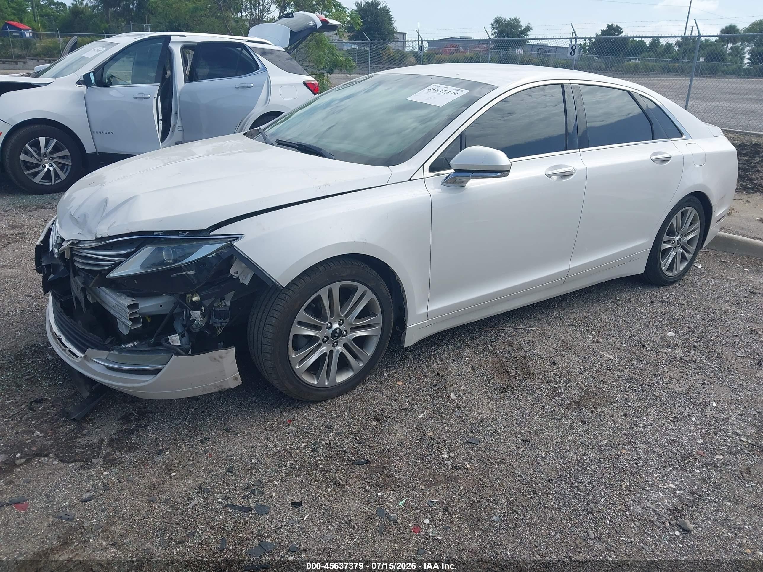 2014 Lincoln Mkz Hybrid   White vin: 3LN6L2LU2ER819655