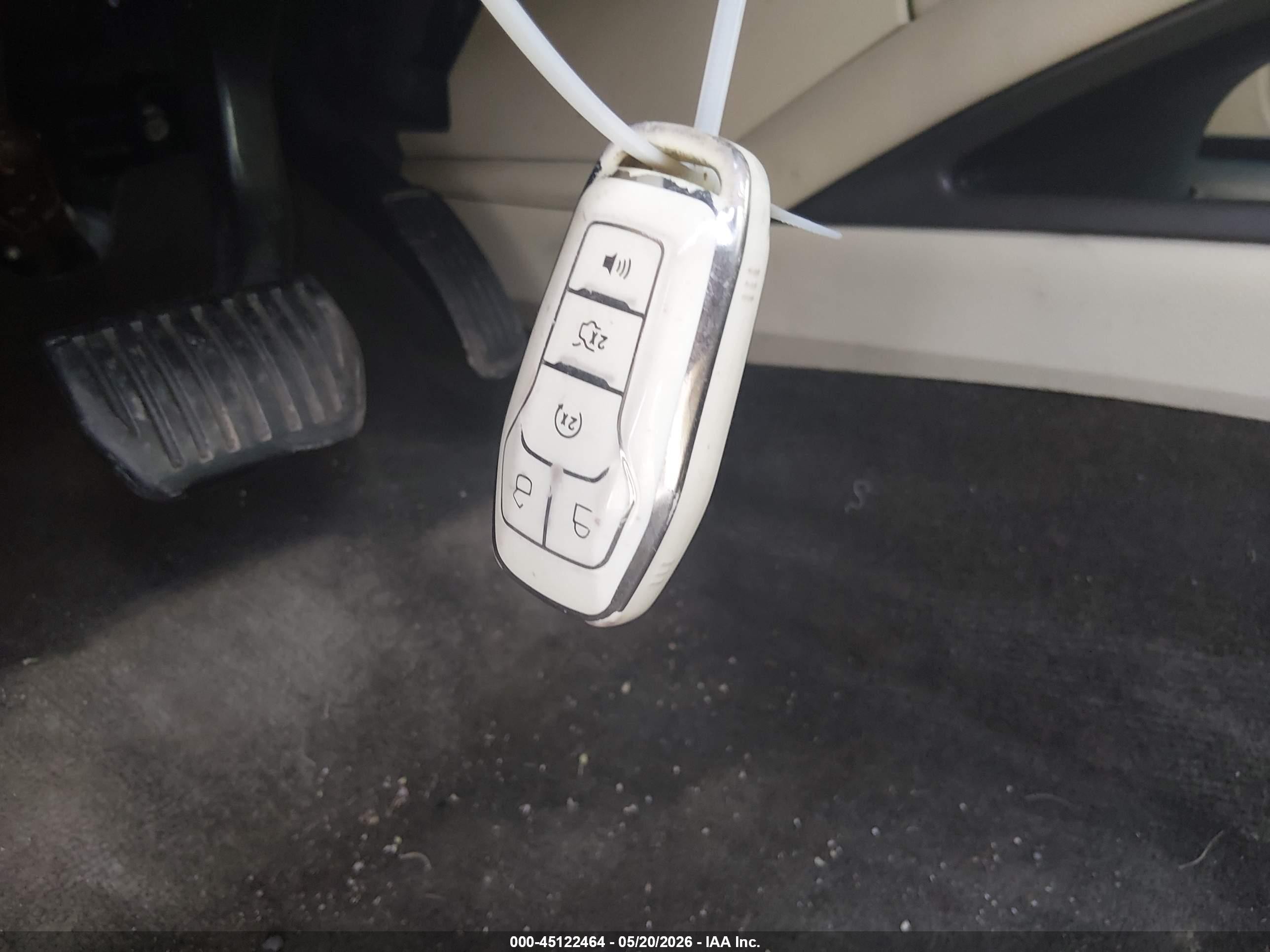 2013 Lincoln Mkz Hybrid   White vin: 3LN6L2LU4DR809093