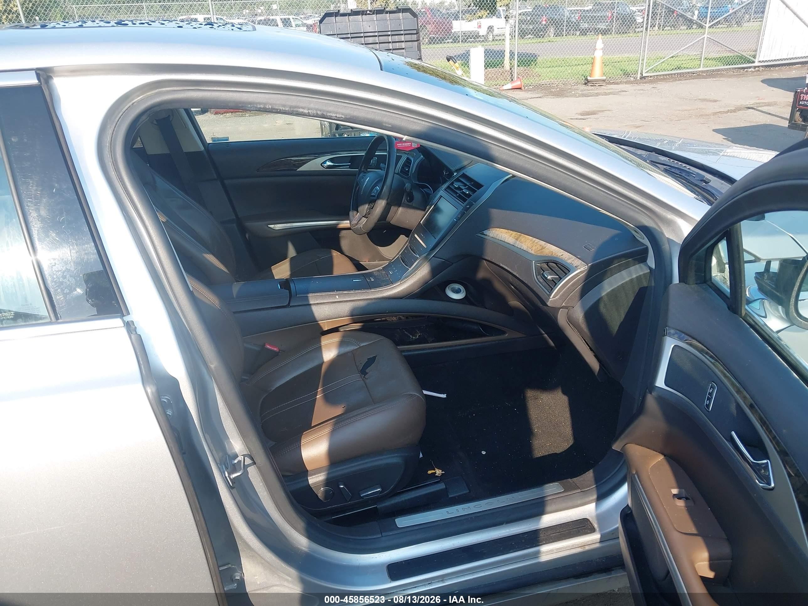 2014 Lincoln Mkz Hybrid   Silver vin: 3LN6L2LU4ER821228