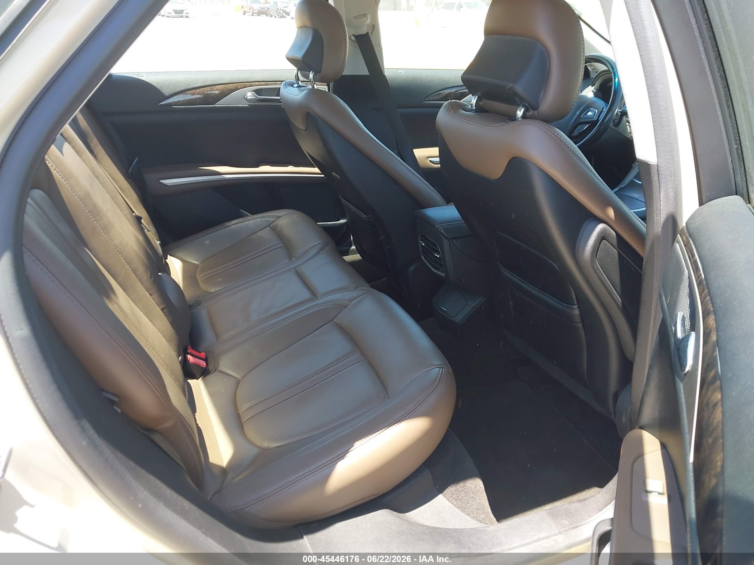2015 Lincoln Mkz Hybrid Beige vin: 3LN6L2LU4FR606644