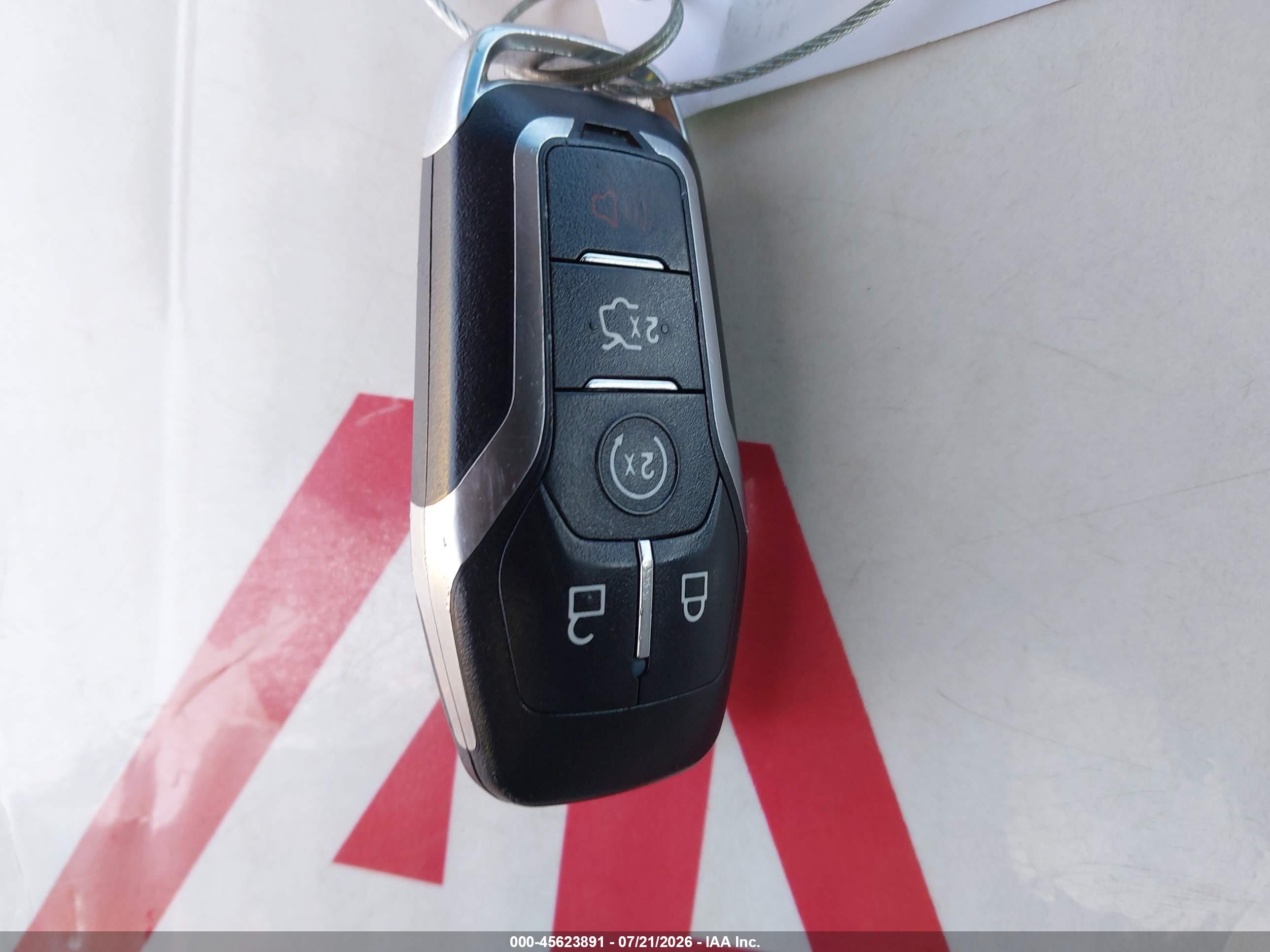 2016 Lincoln Mkz Hybrid Серебряный vin: 3LN6L2LU4GR627950