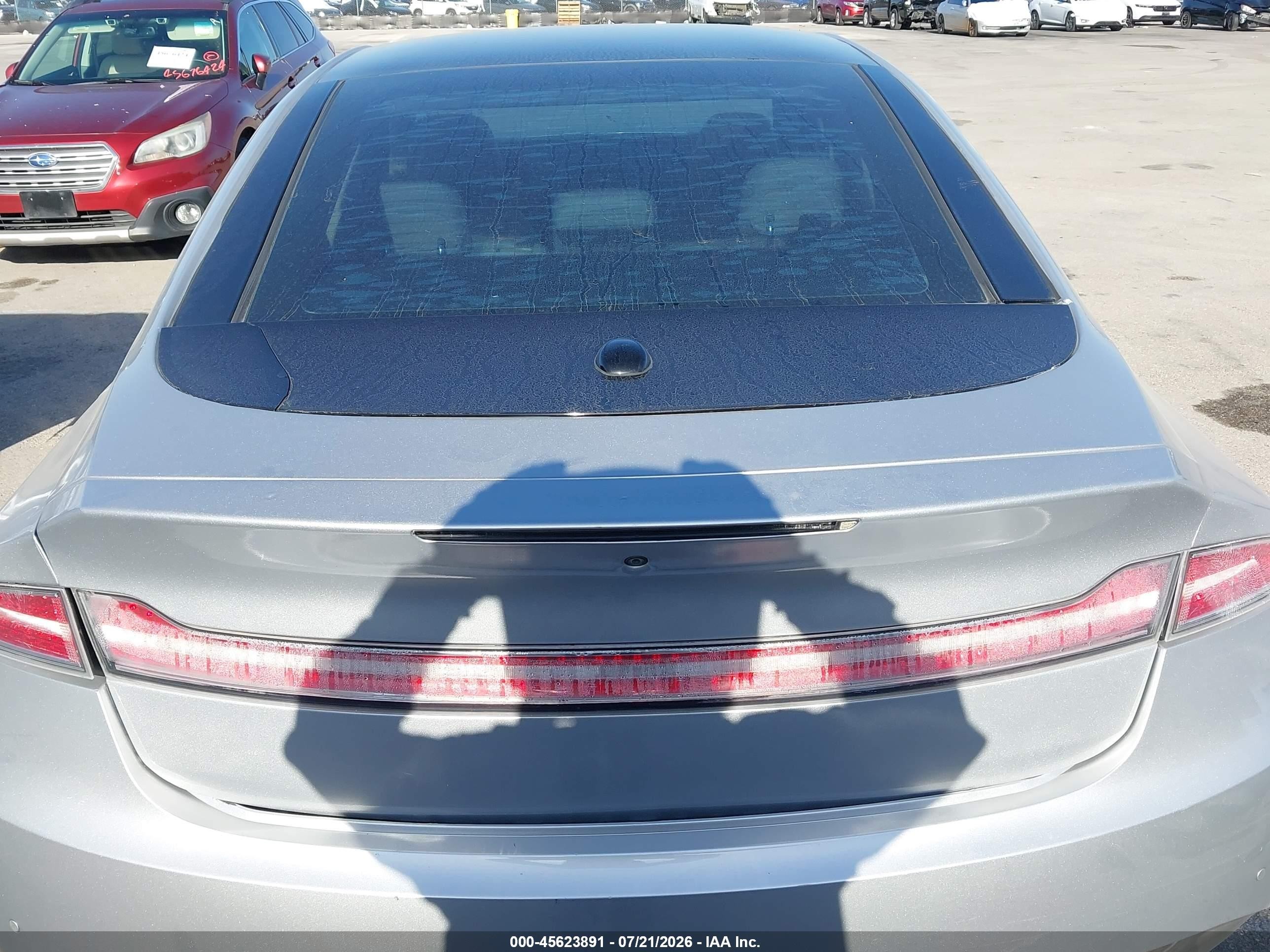 2016 Lincoln Mkz Hybrid Серебряный vin: 3LN6L2LU4GR627950