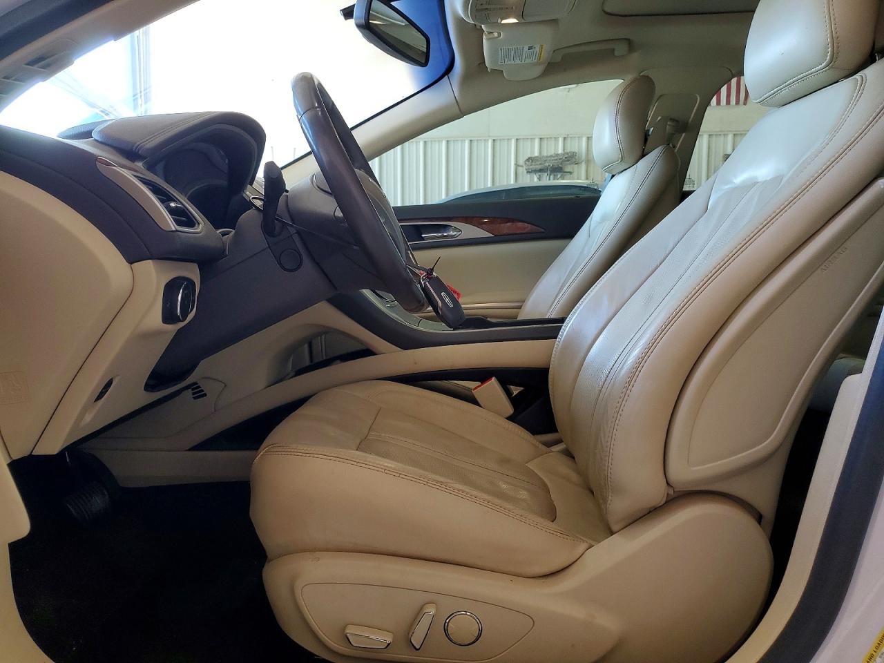 2015 Lincoln Mkz Hybrid White vin: 3LN6L2LU5FR604708