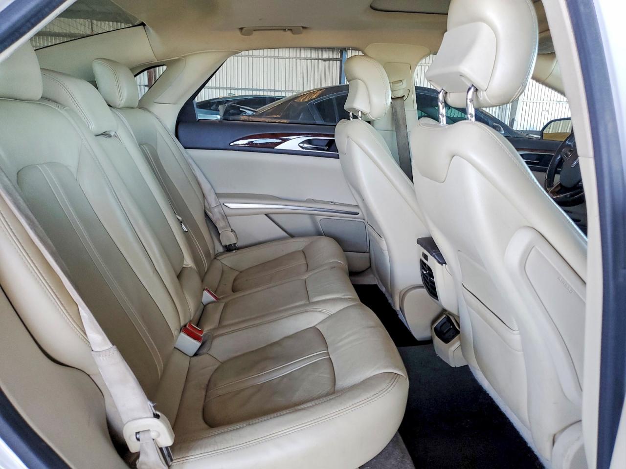 2015 Lincoln Mkz Hybrid White vin: 3LN6L2LU5FR612680