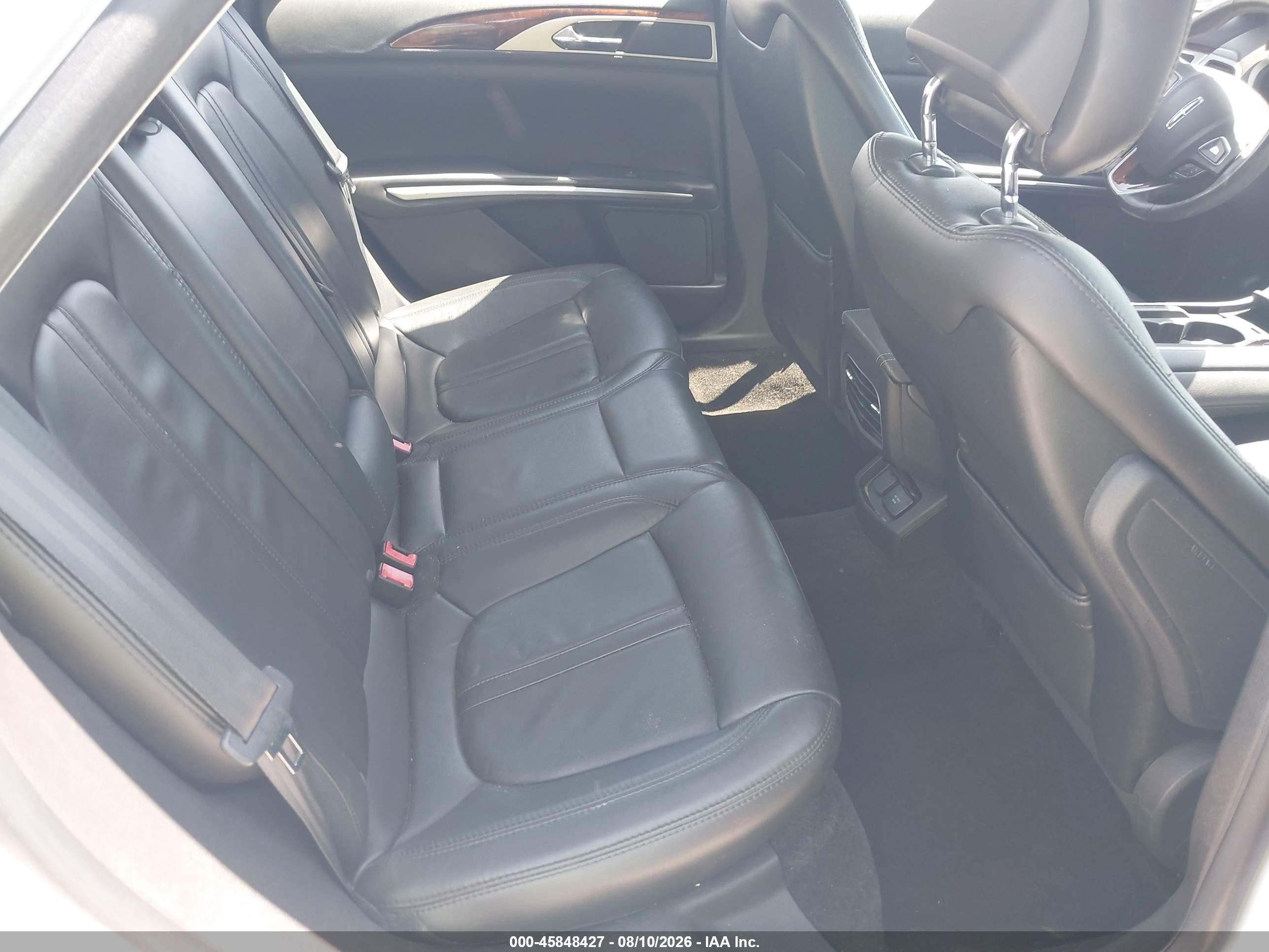 2014 Lincoln Mkz Hybrid   White vin: 3LN6L2LU6ER825264