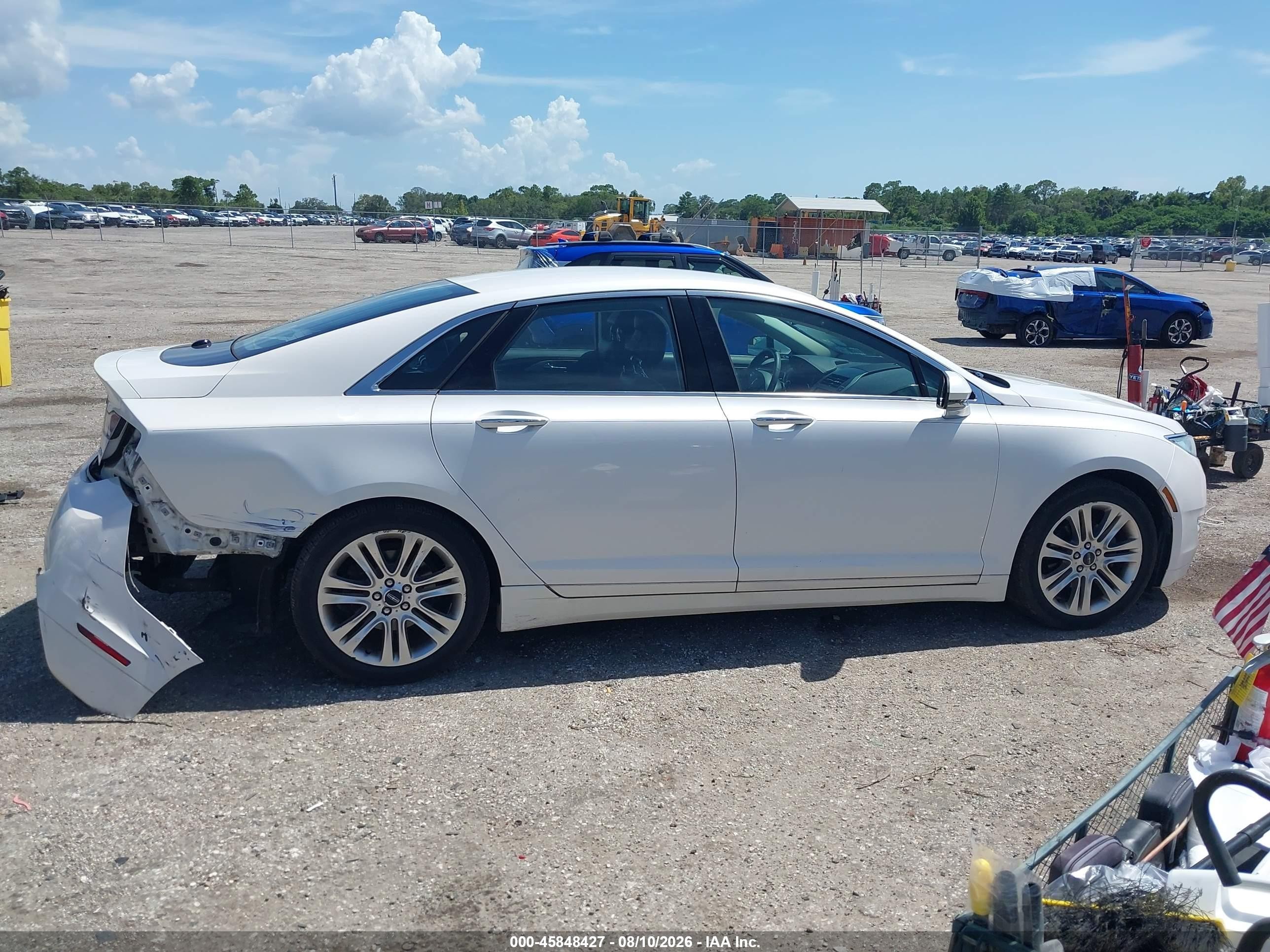 2014 Lincoln Mkz Hybrid   White vin: 3LN6L2LU6ER825264