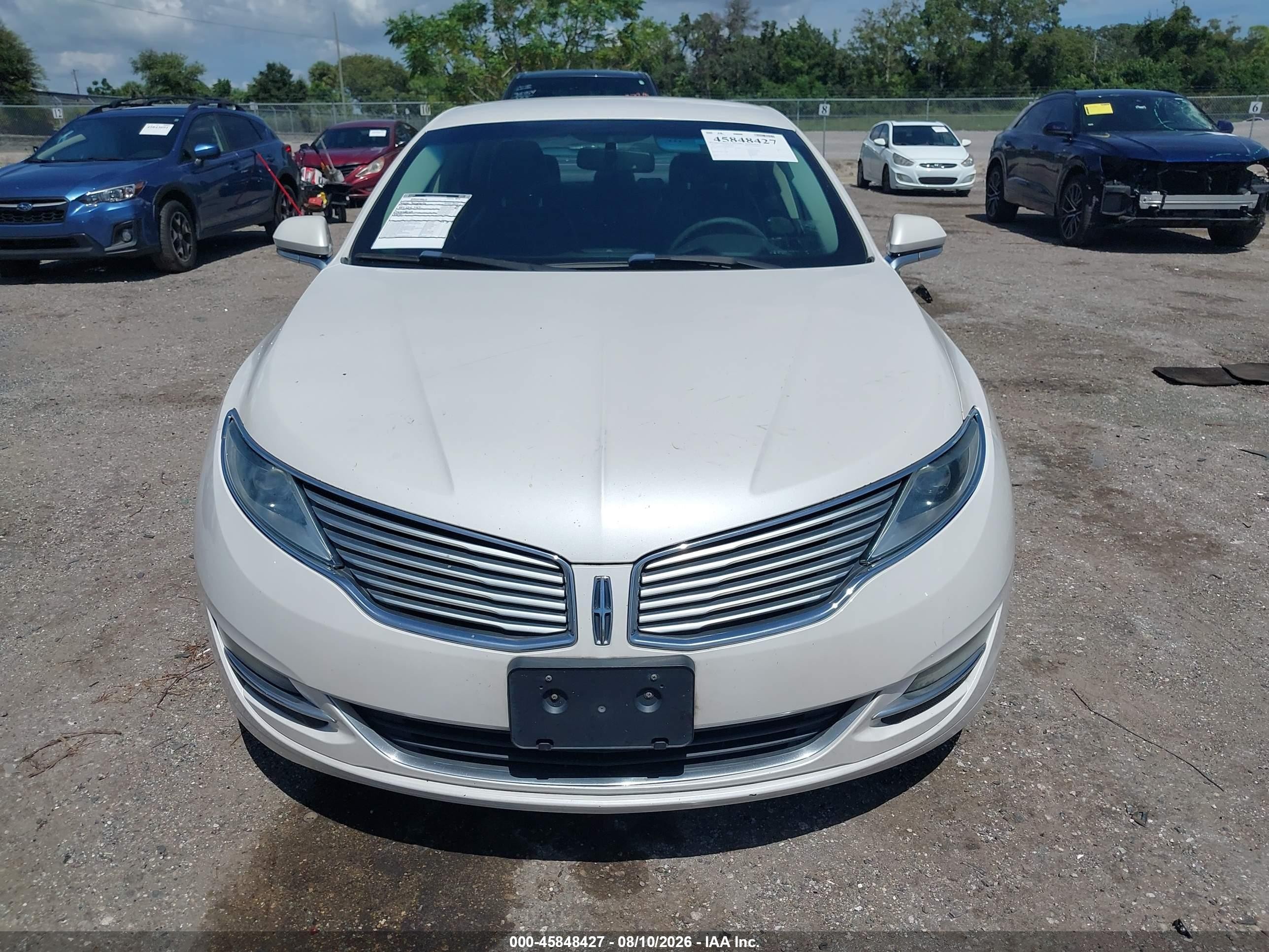 2014 Lincoln Mkz Hybrid   White vin: 3LN6L2LU6ER825264