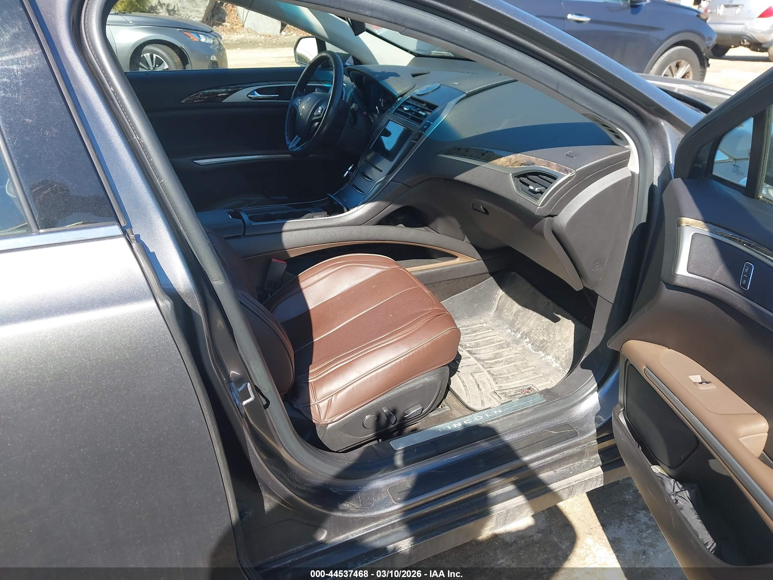 2014 Lincoln Mkz Hybrid   Gray vin: 3LN6L2LU6ER829010