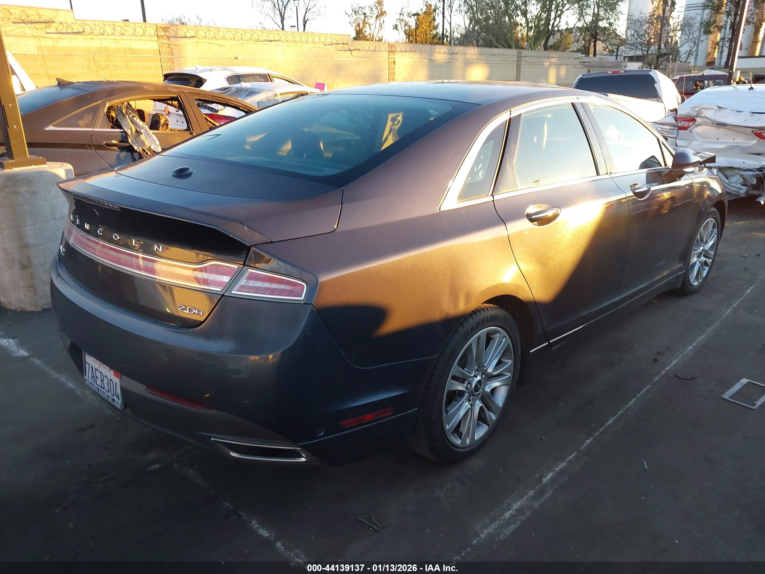 2013 Lincoln Mkz Hybrid   Серый vin: 3LN6L2LU7DR814675