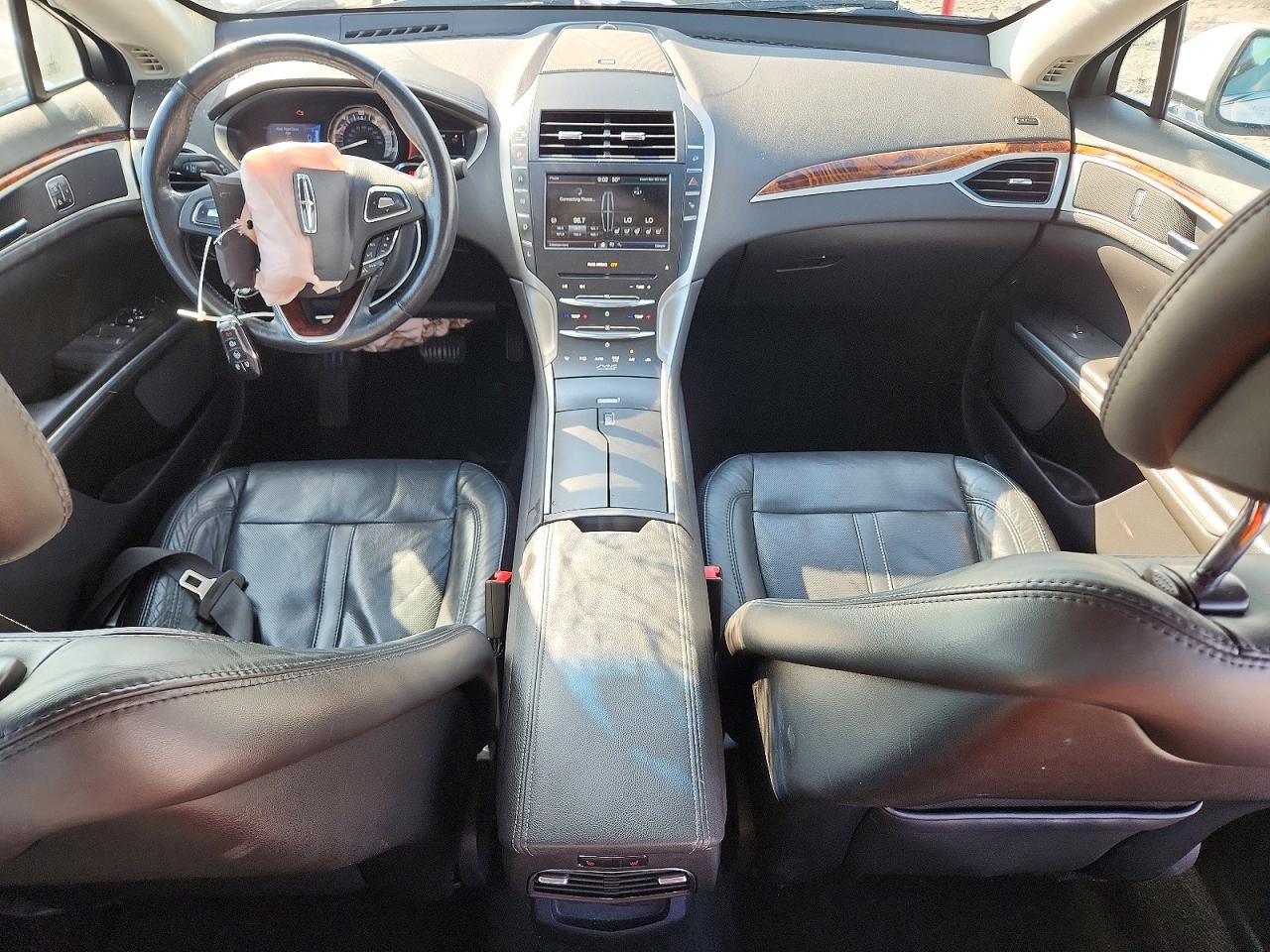 2013 Lincoln Mkz White vin: 3LN6L2LU8DR826673
