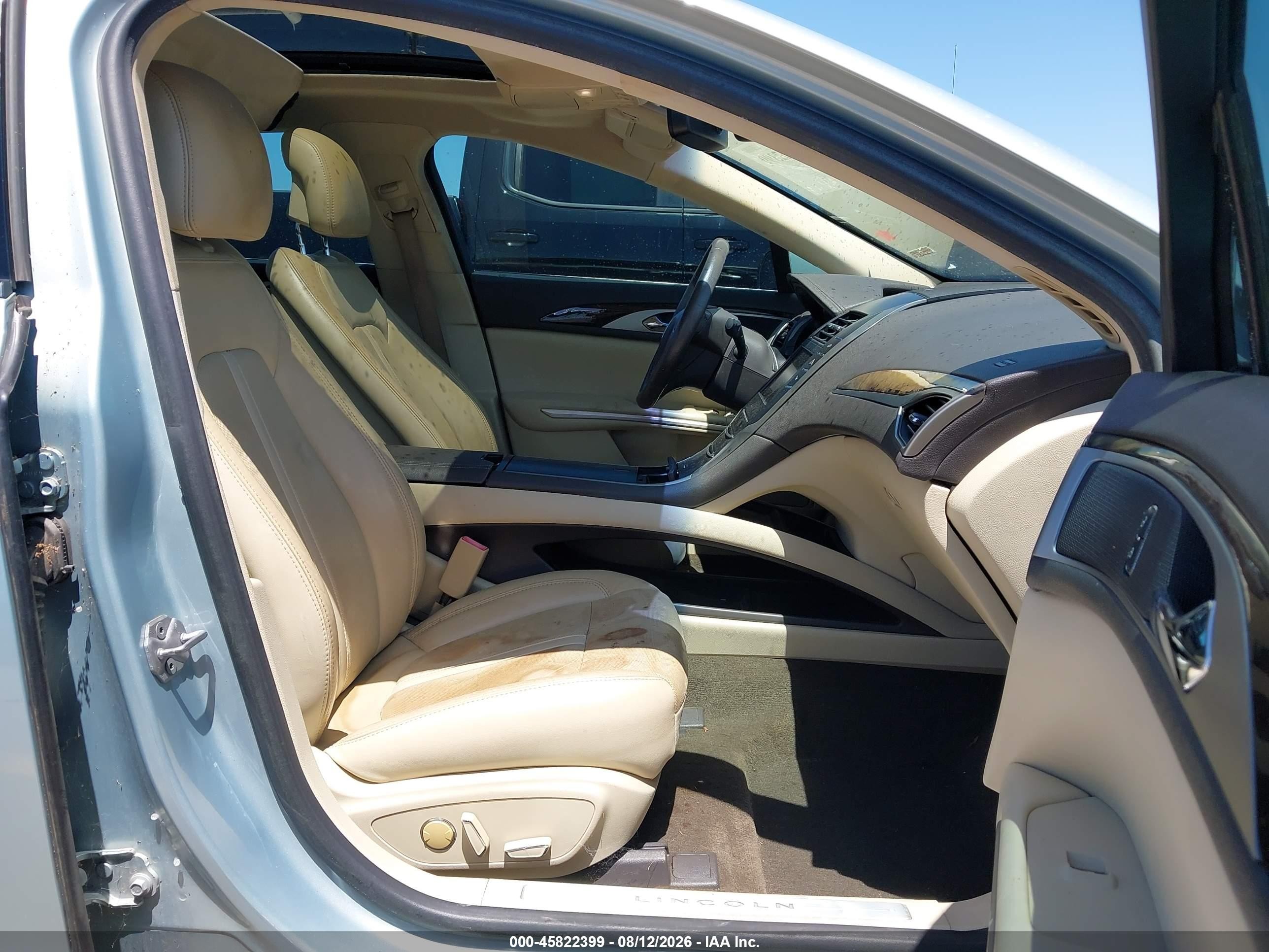 2014 Lincoln Mkz Hybrid   Light Blue vin: 3LN6L2LU8ER807302