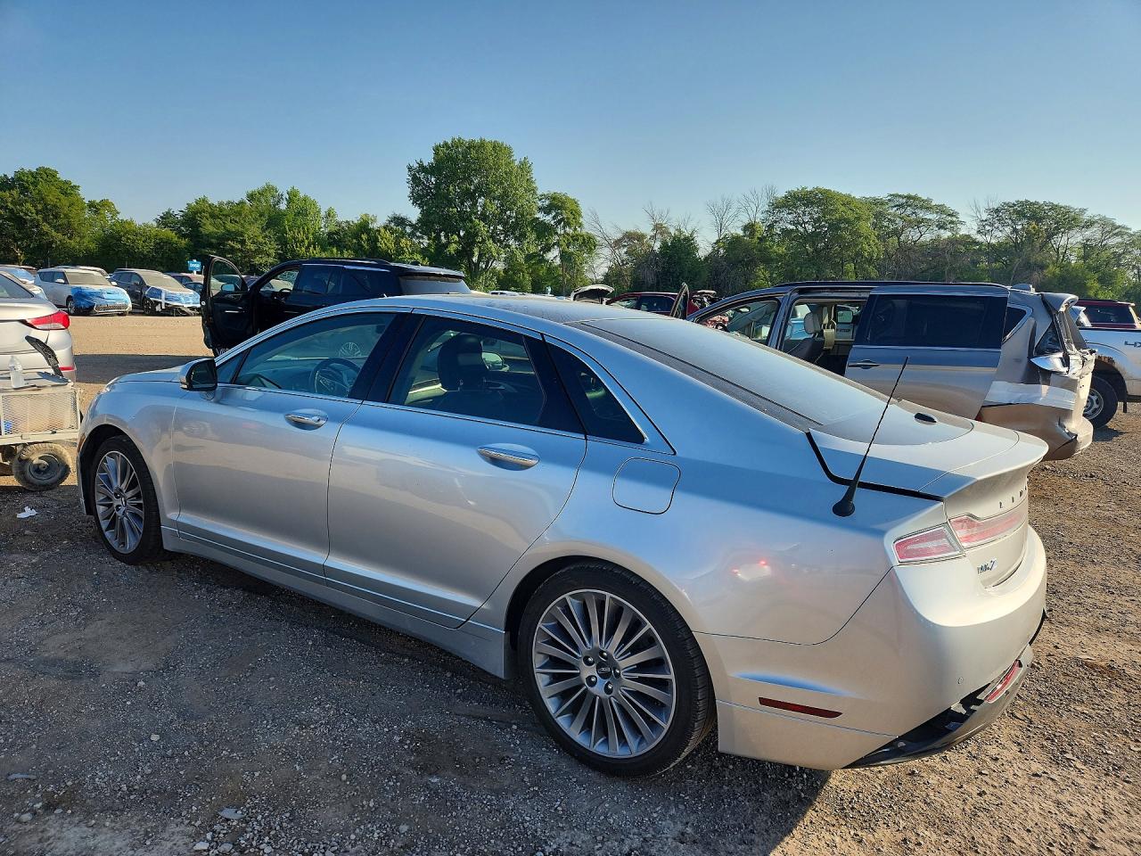 2014 Lincoln Mkz Hybrid Silver vin: 3LN6L2LU8ER811270
