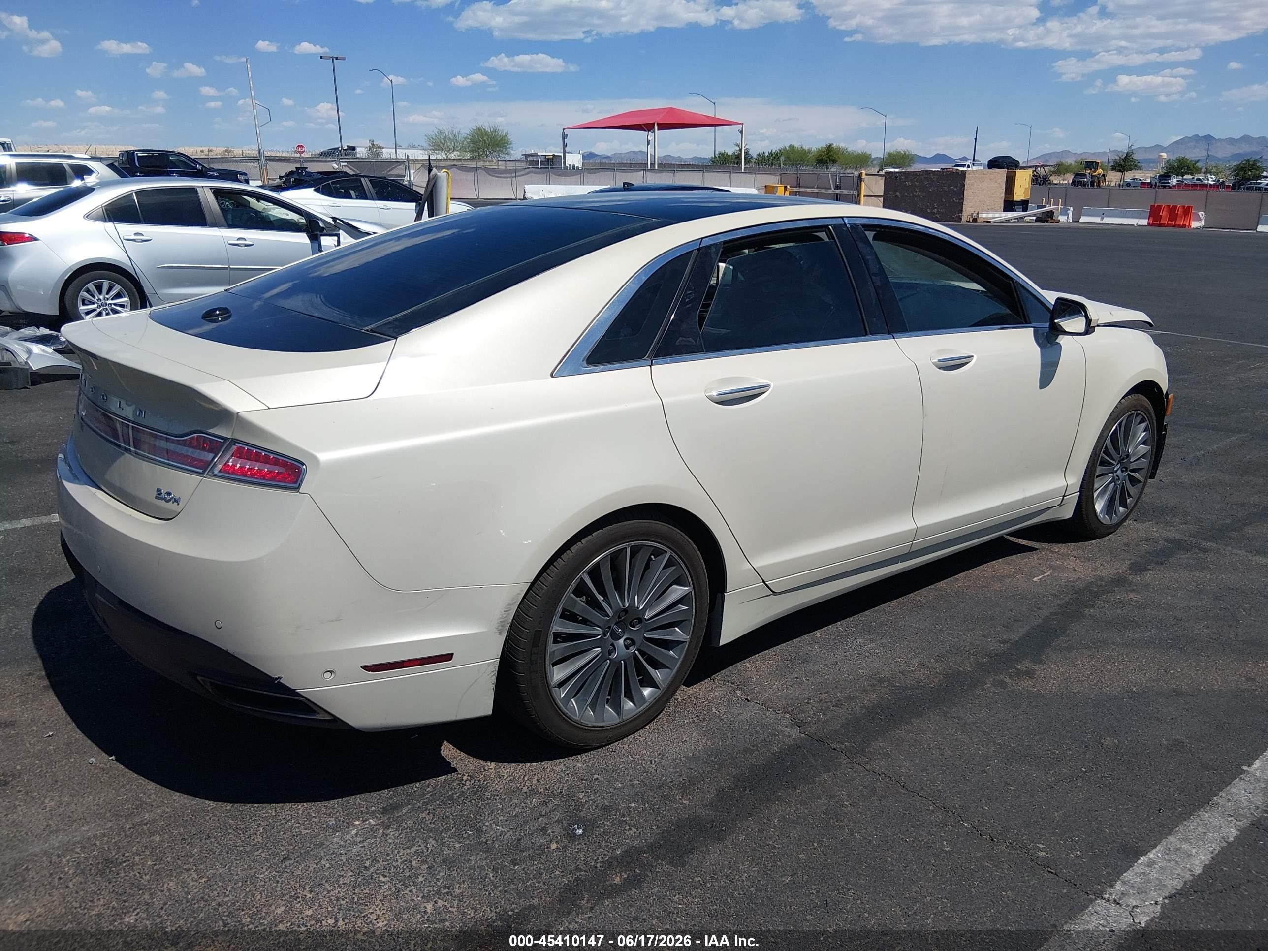 2014 Lincoln Mkz Hybrid   Cream vin: 3LN6L2LU8ER816534