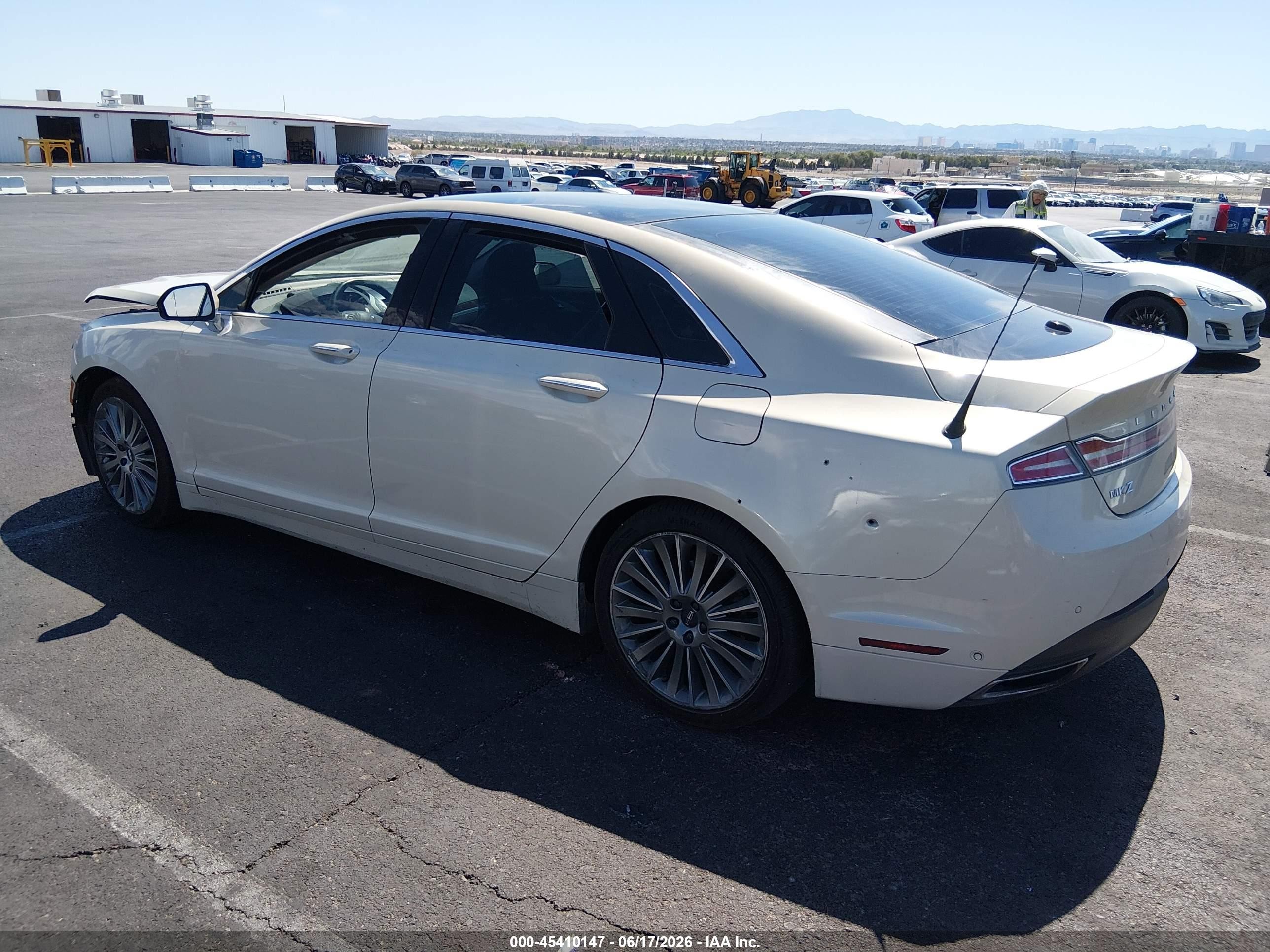 2014 Lincoln Mkz Hybrid   Cream vin: 3LN6L2LU8ER816534