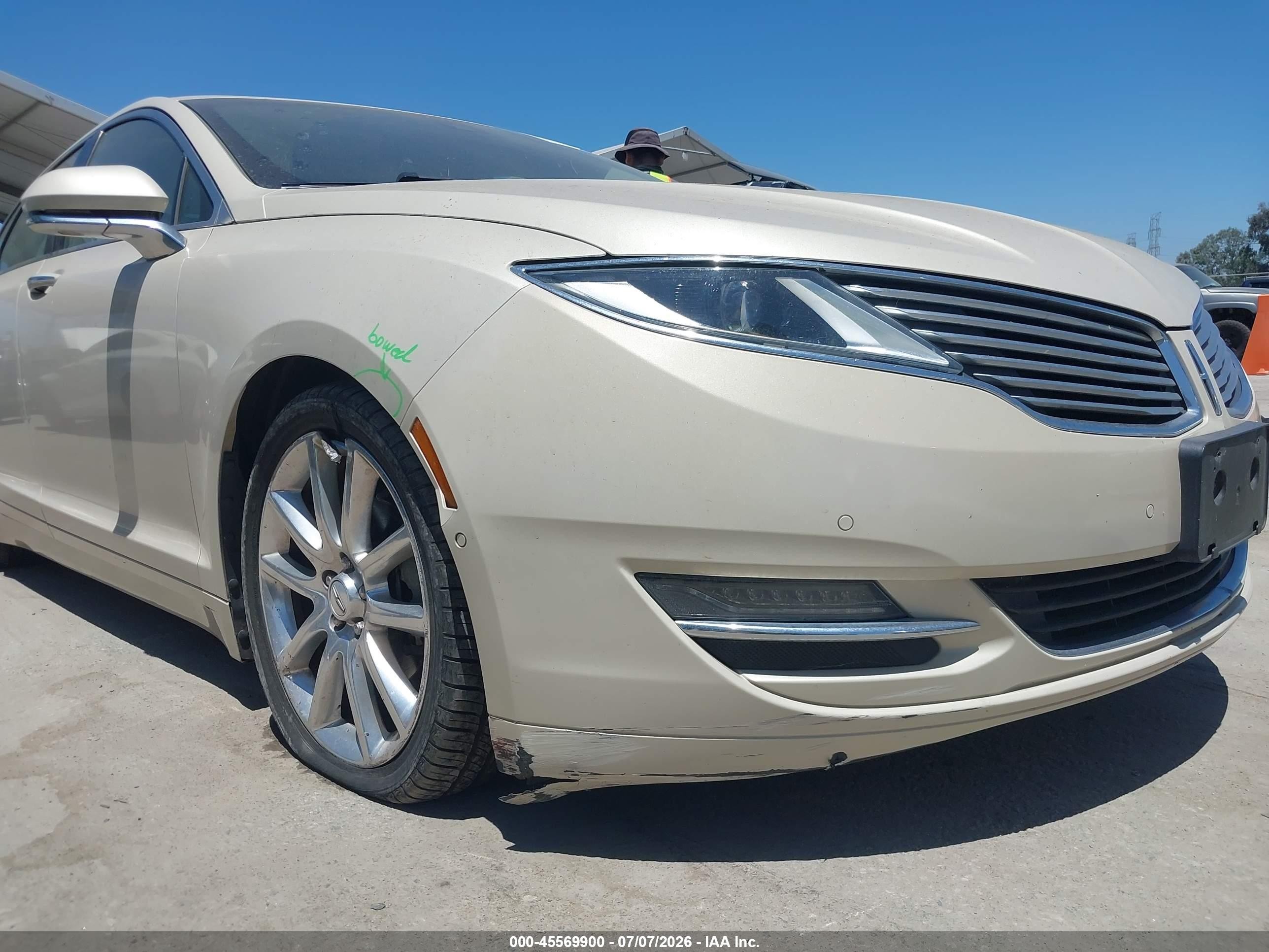 2015 Lincoln Mkz Hybrid   Beige vin: 3LN6L2LU8FR604881
