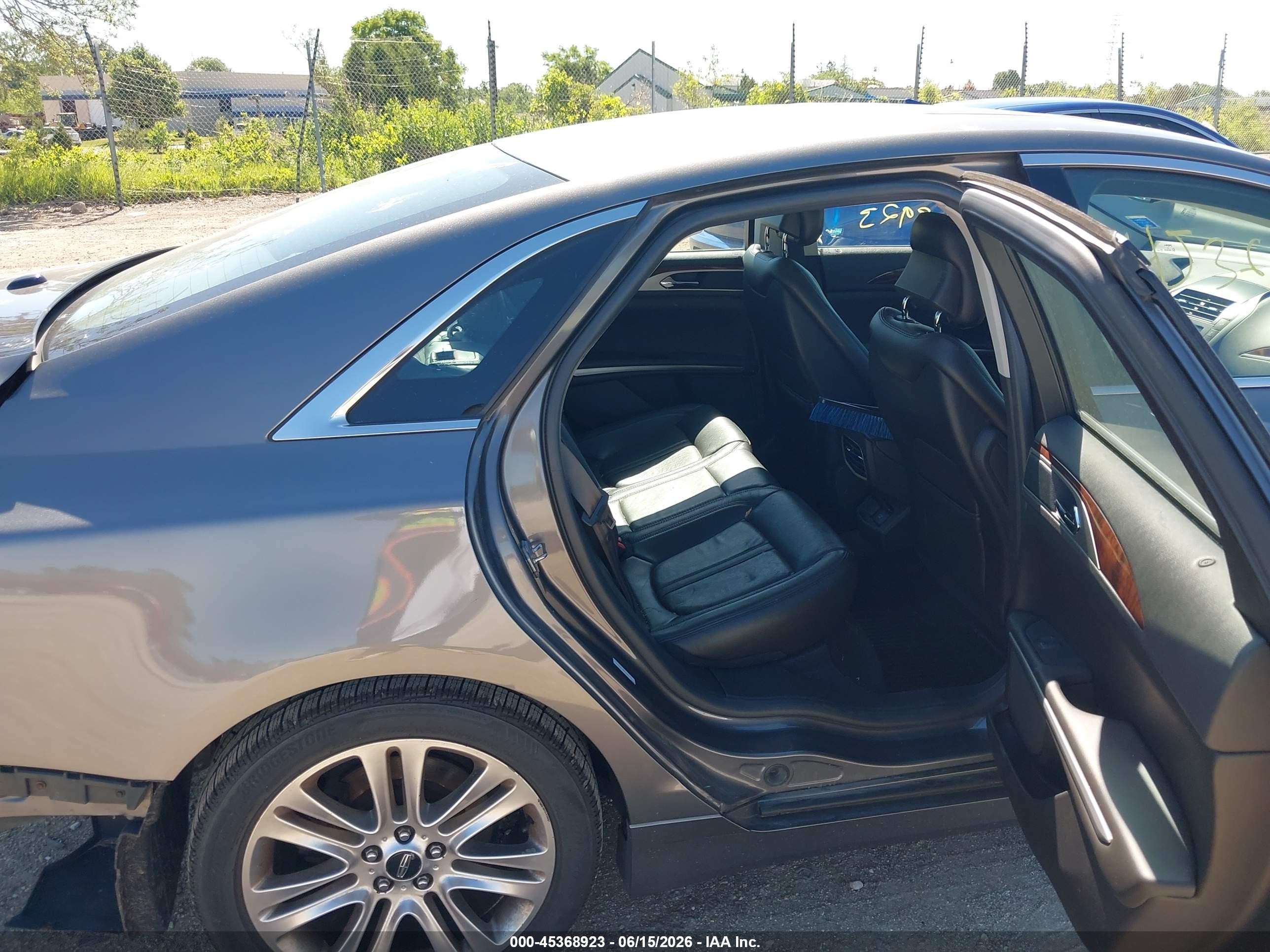 2014 Lincoln Mkz Hybrid   Gray vin: 3LN6L2LU9ER834444