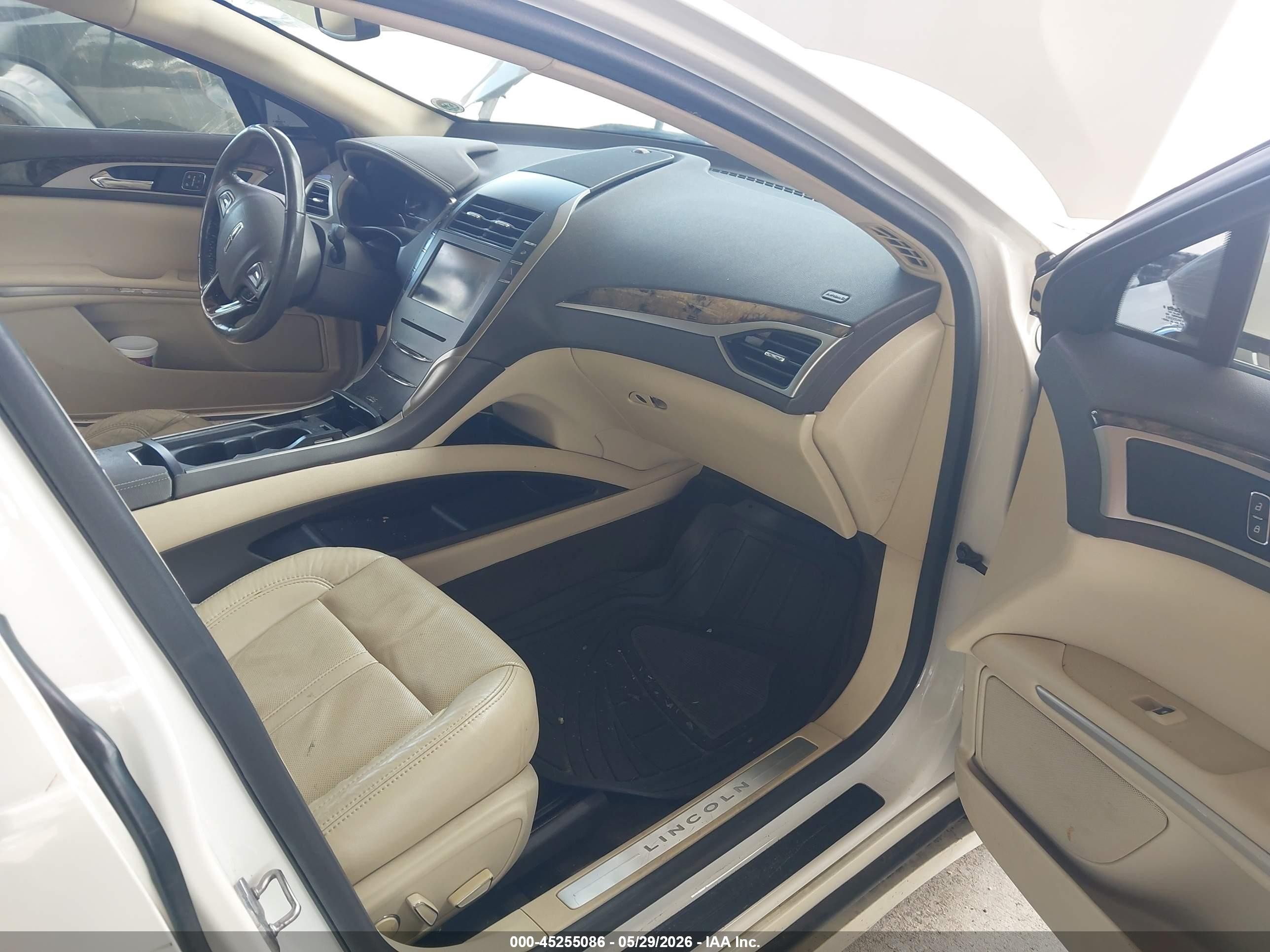 2013 Lincoln Mkz Hybrid   White vin: 3LN6L2LUXDR811334