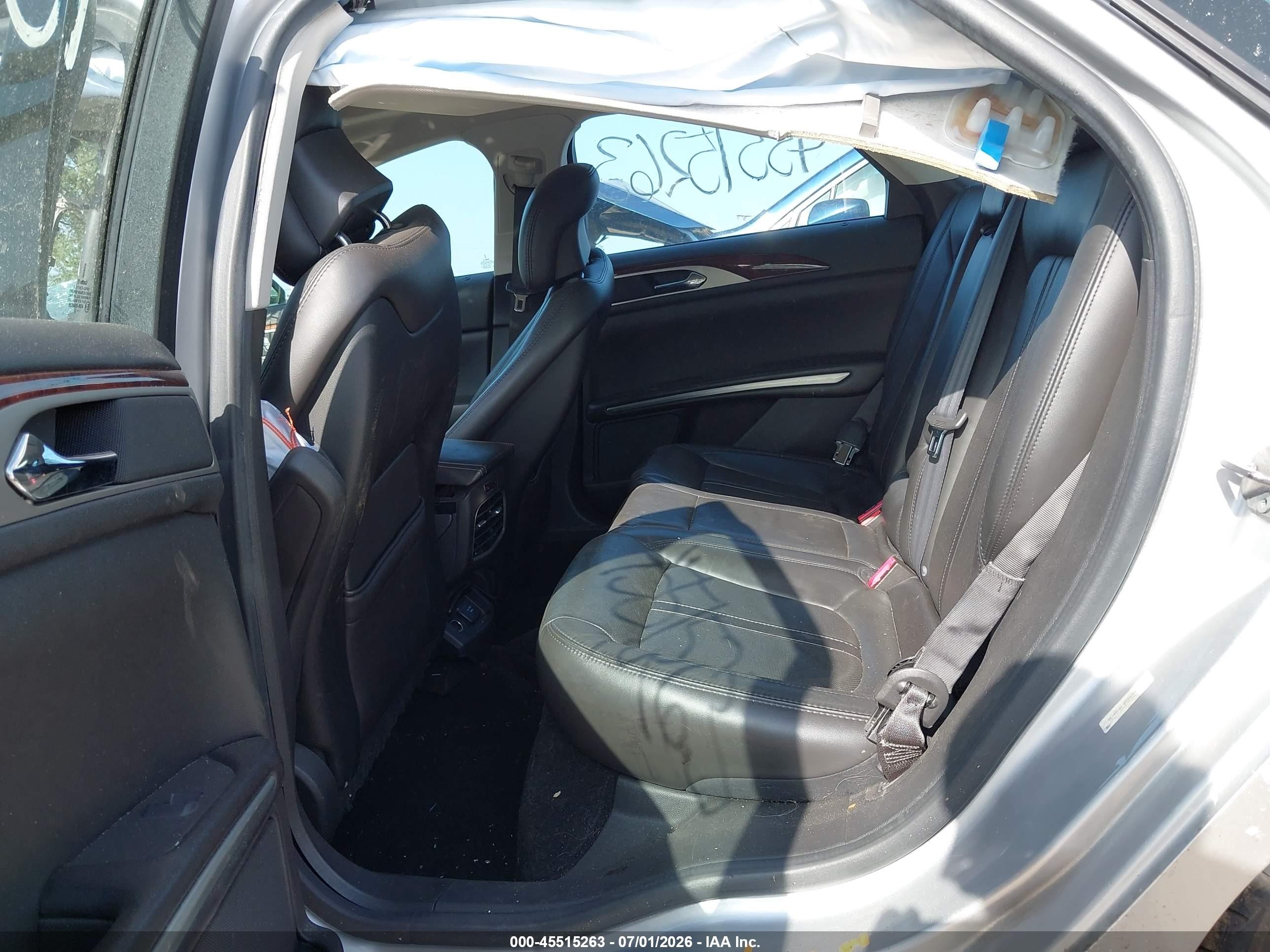 2013 Lincoln Mkz Hybrid   Silver vin: 3LN6L2LUXDR813780