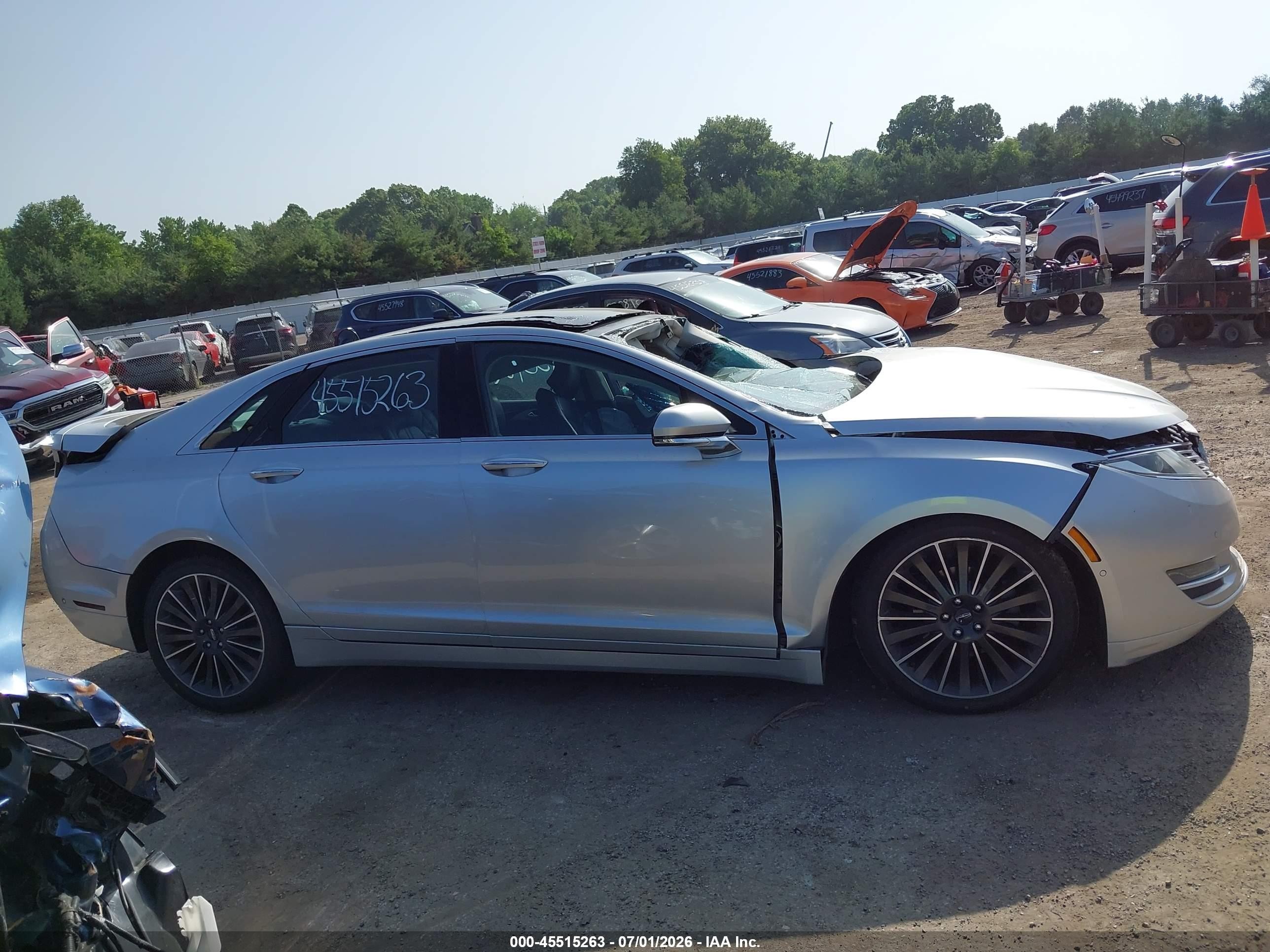 2013 Lincoln Mkz Hybrid   Silver vin: 3LN6L2LUXDR813780