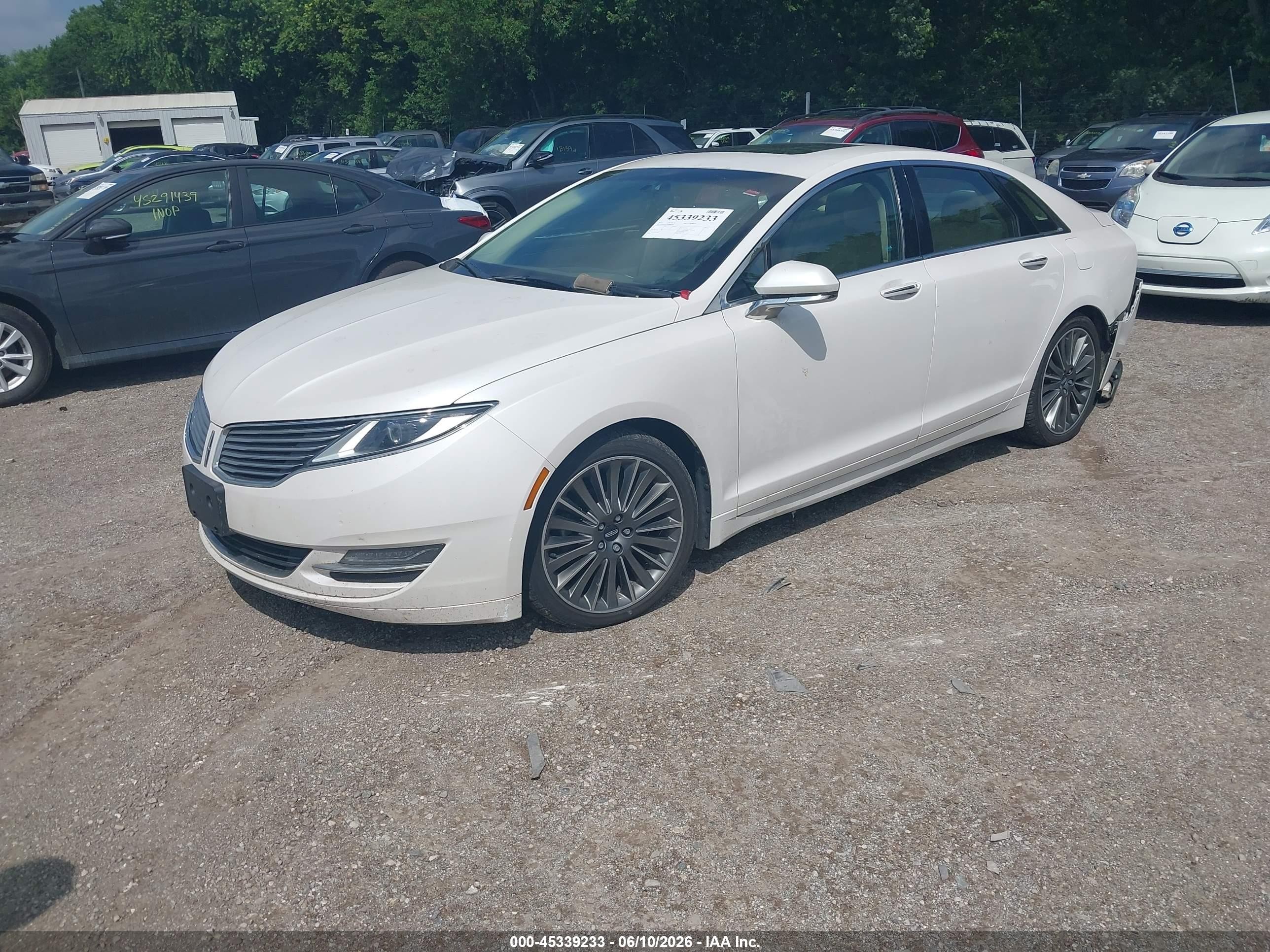 2015 Lincoln Mkz Hybrid   White vin: 3LN6L2LUXFR604140