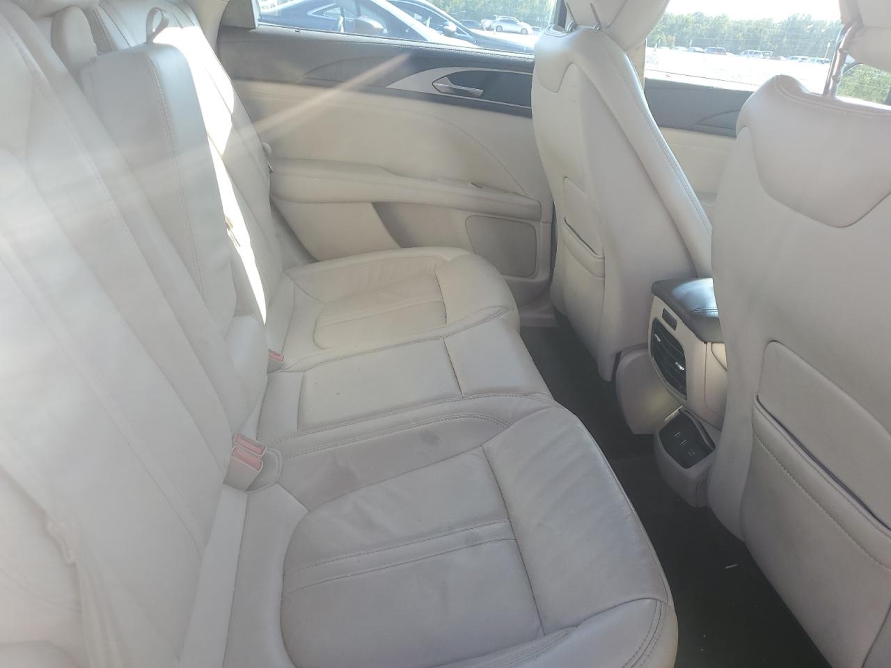 2018 Lincoln Mkz Select Бордовый vin: 3LN6L5C92JR627899