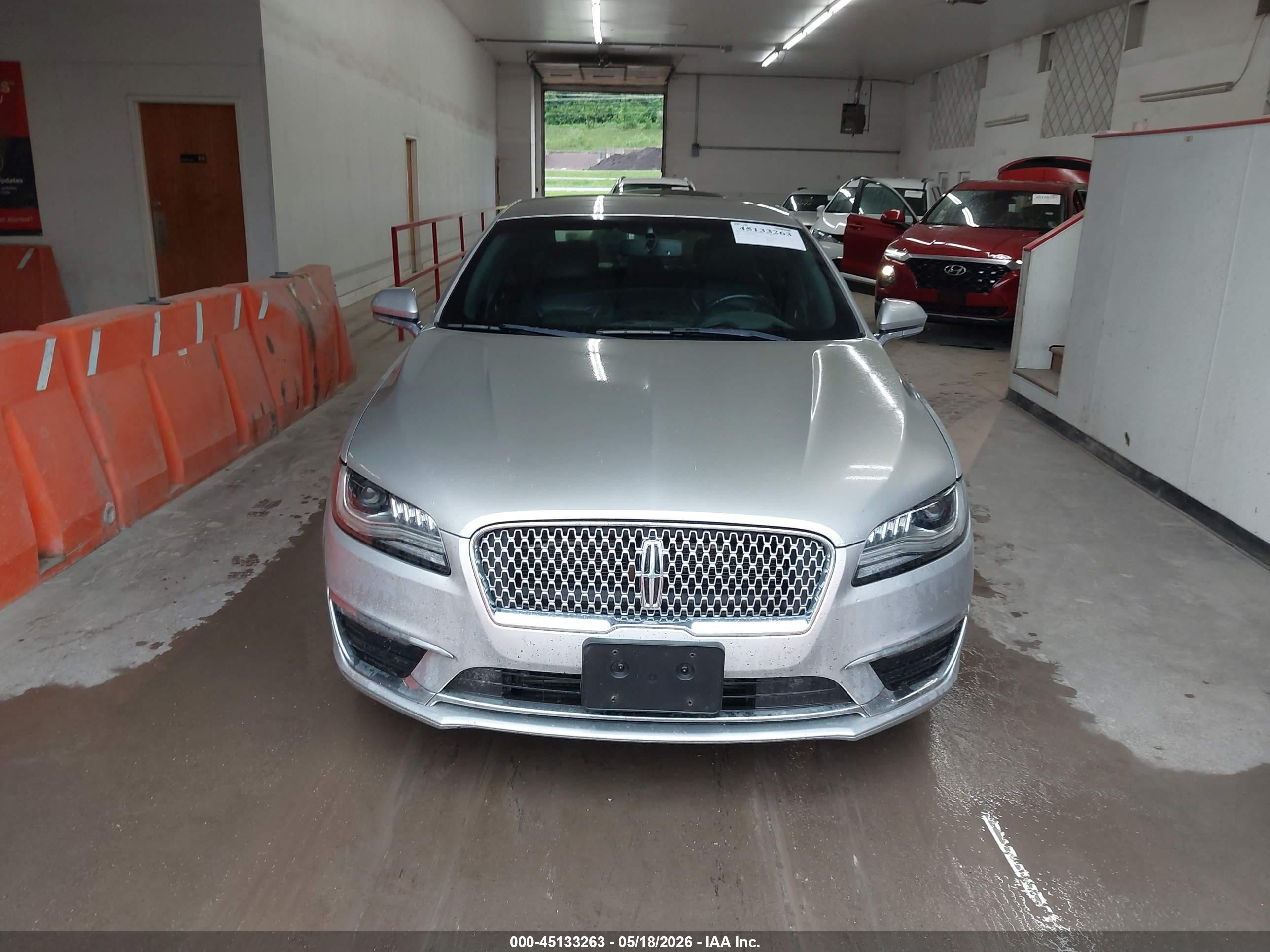 2017 Lincoln Mkz Select Tan vin: 3LN6L5D92HR633985