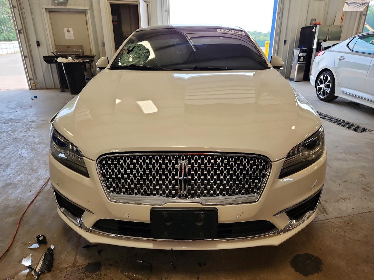 2017 Lincoln Mkz Select White vin: 3LN6L5DC5HR651022
