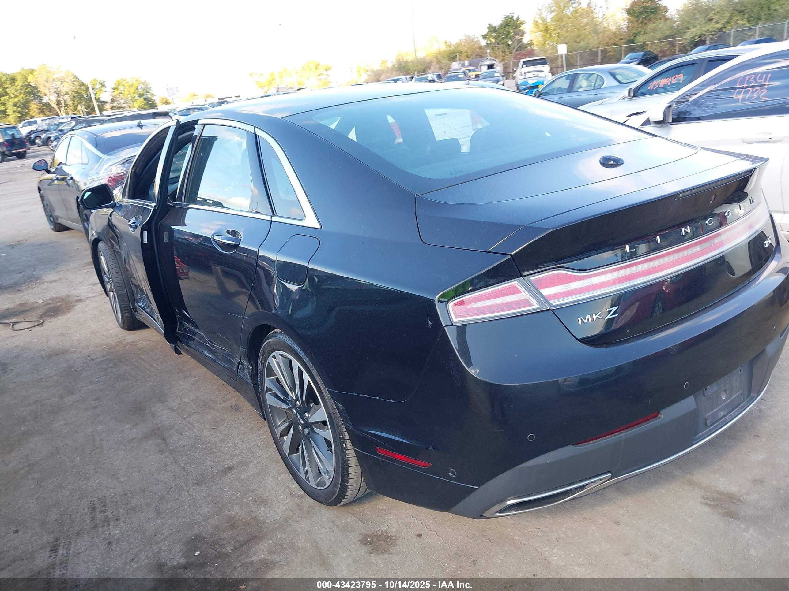 2020 Lincoln Mkz Reserve Black vin: 3LN6L5E96LR615951