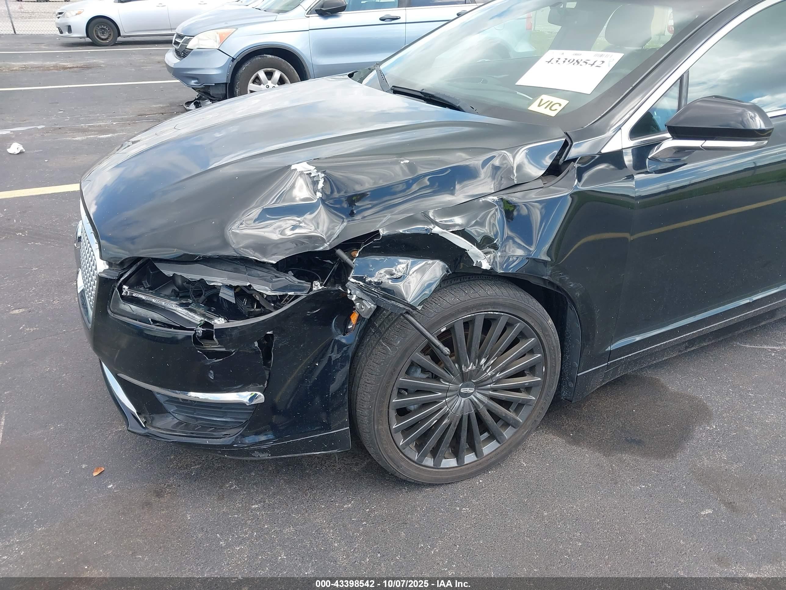 2018 Lincoln Mkz Reserve Черный vin: 3LN6L5E98JR600090
