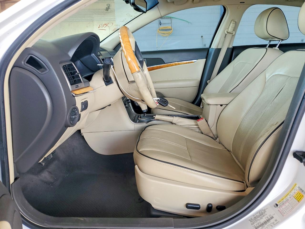 2011 Lincoln Mkz Hybrid White vin: 3LNDL2L30BR753374