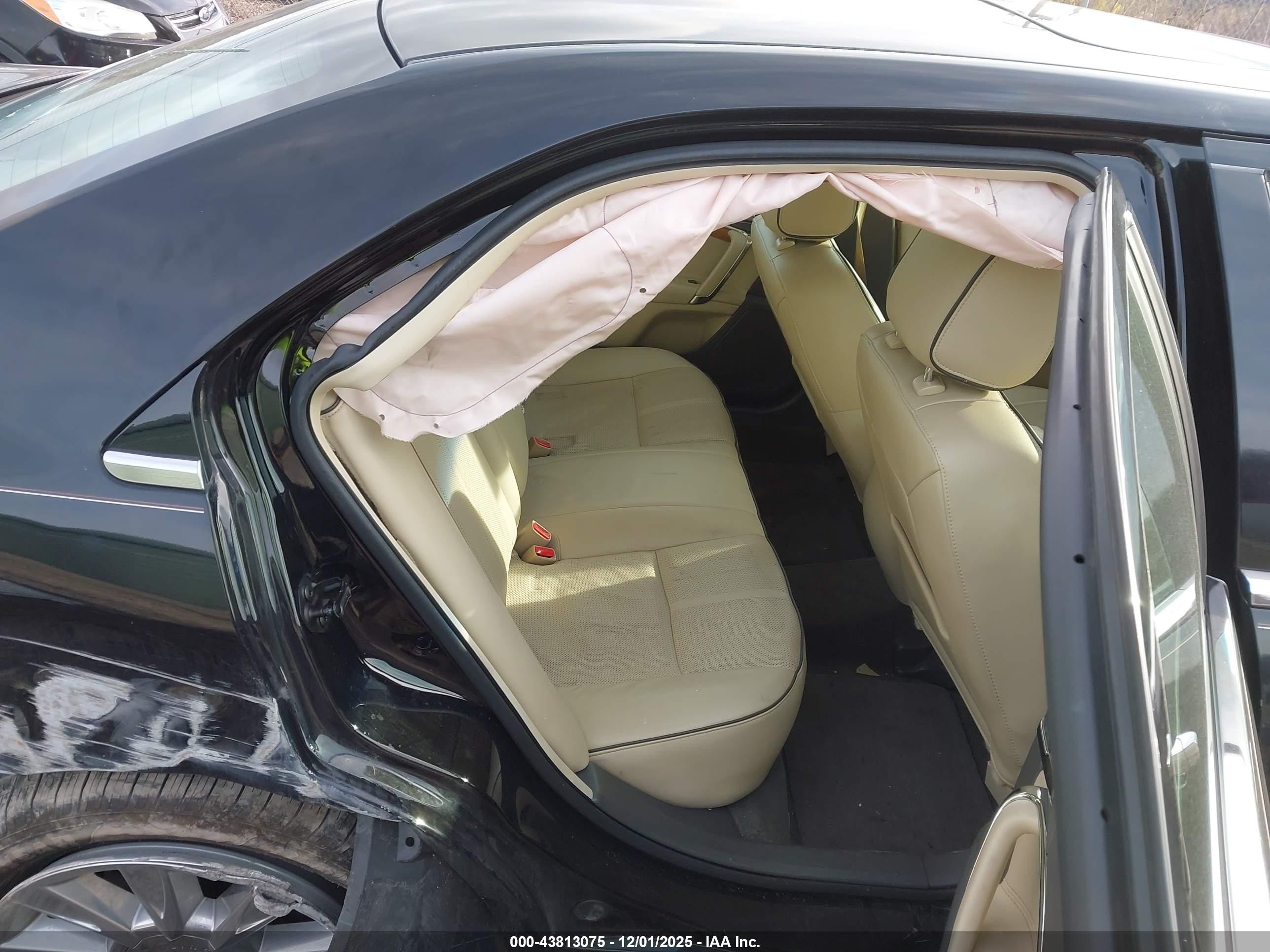 2012 Lincoln Mkz Hybrid   Черный vin: 3LNDL2L30CR806303