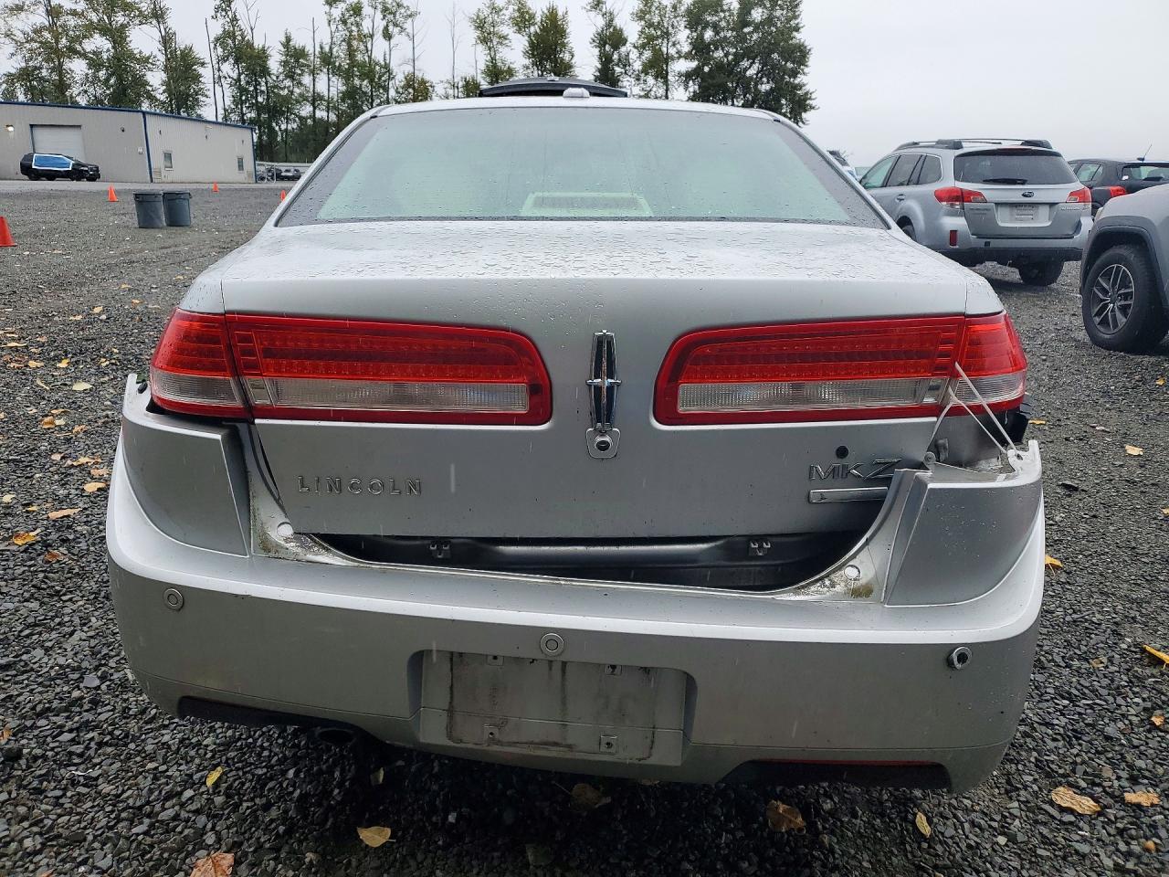 2011 Lincoln Mkz Hybrid Silver vin: 3LNDL2L32BR751190